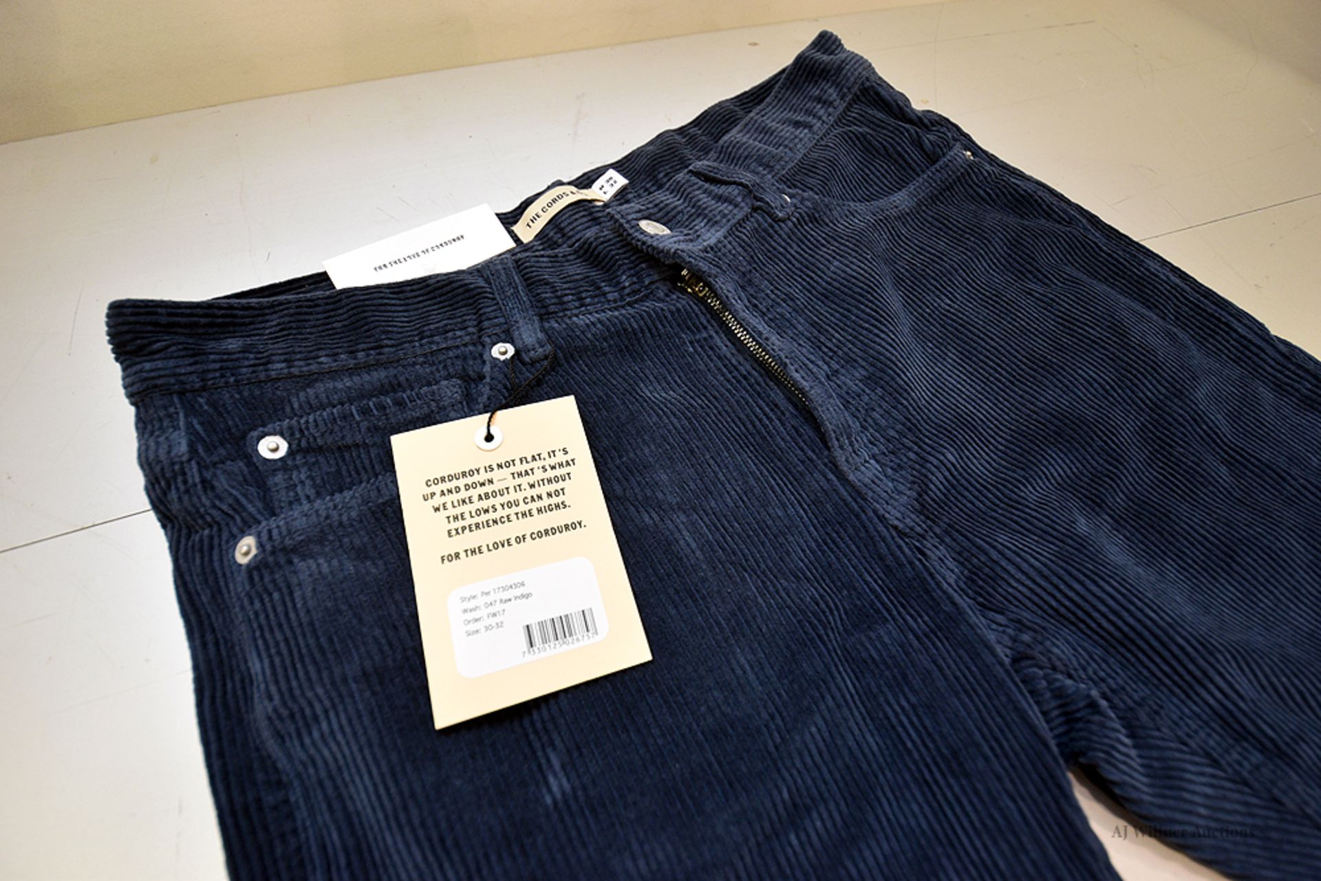 THE CORDS & CO. "PER" MEN'S/HIGH-WAIST/ STRAIGHT FIT/ NARROW LEG MSRP $160 - Image 4 of 4