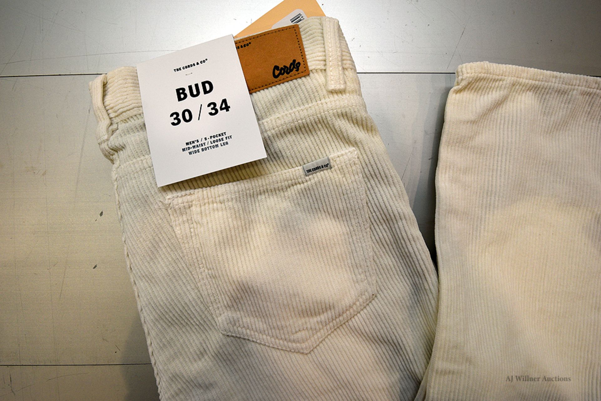 The Cords & Co. "Bud" Style, Men's/ 5-Pocket/ Mid-Waist/ Loose Fit/ Wide Bottom Leg Pants (Ecru) - Image 3 of 4