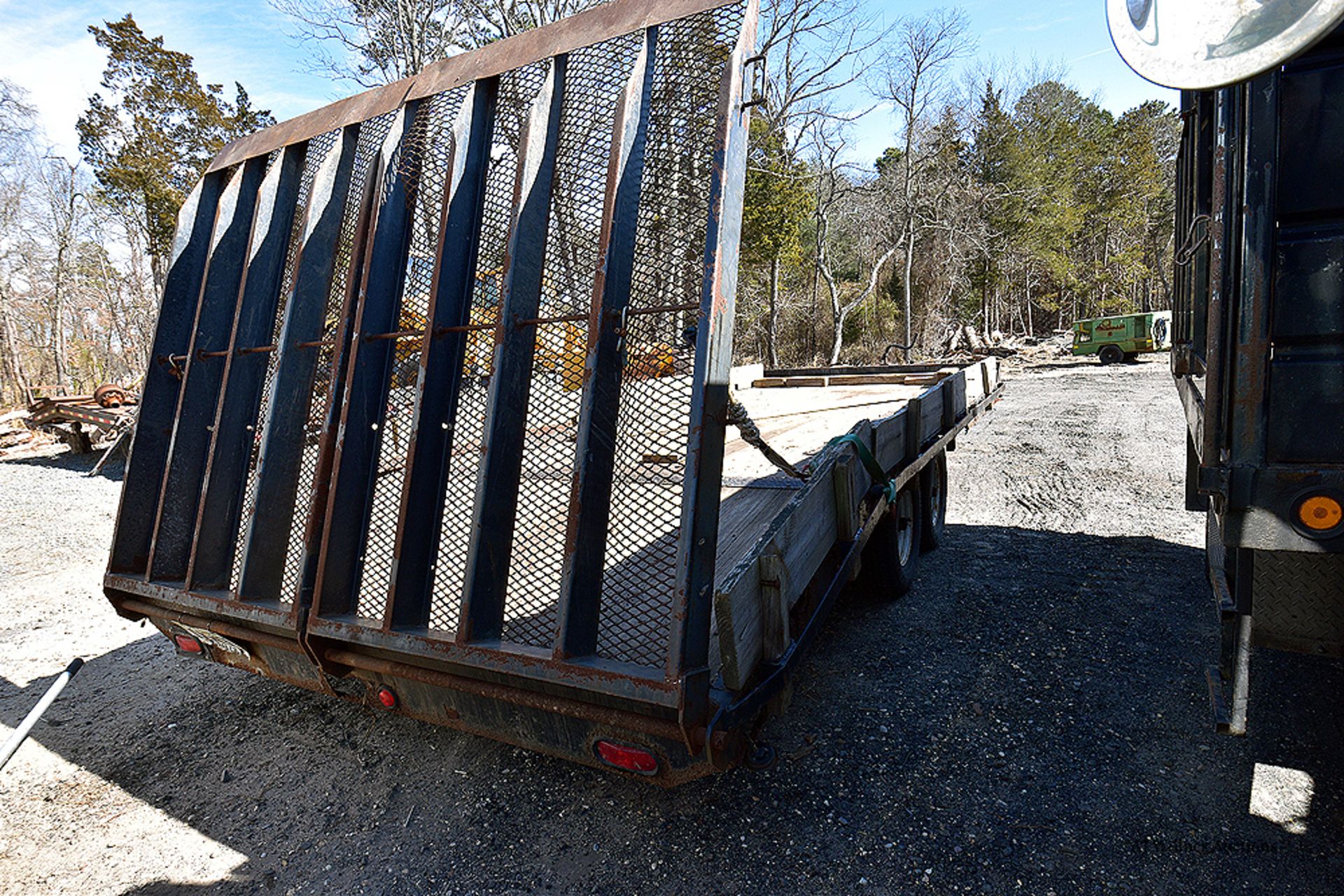 1989 International Tandem Axle Beavertail Equipment Trailer ~9 Ton Capacity 8' Wide x 24' Long - Image 2 of 6