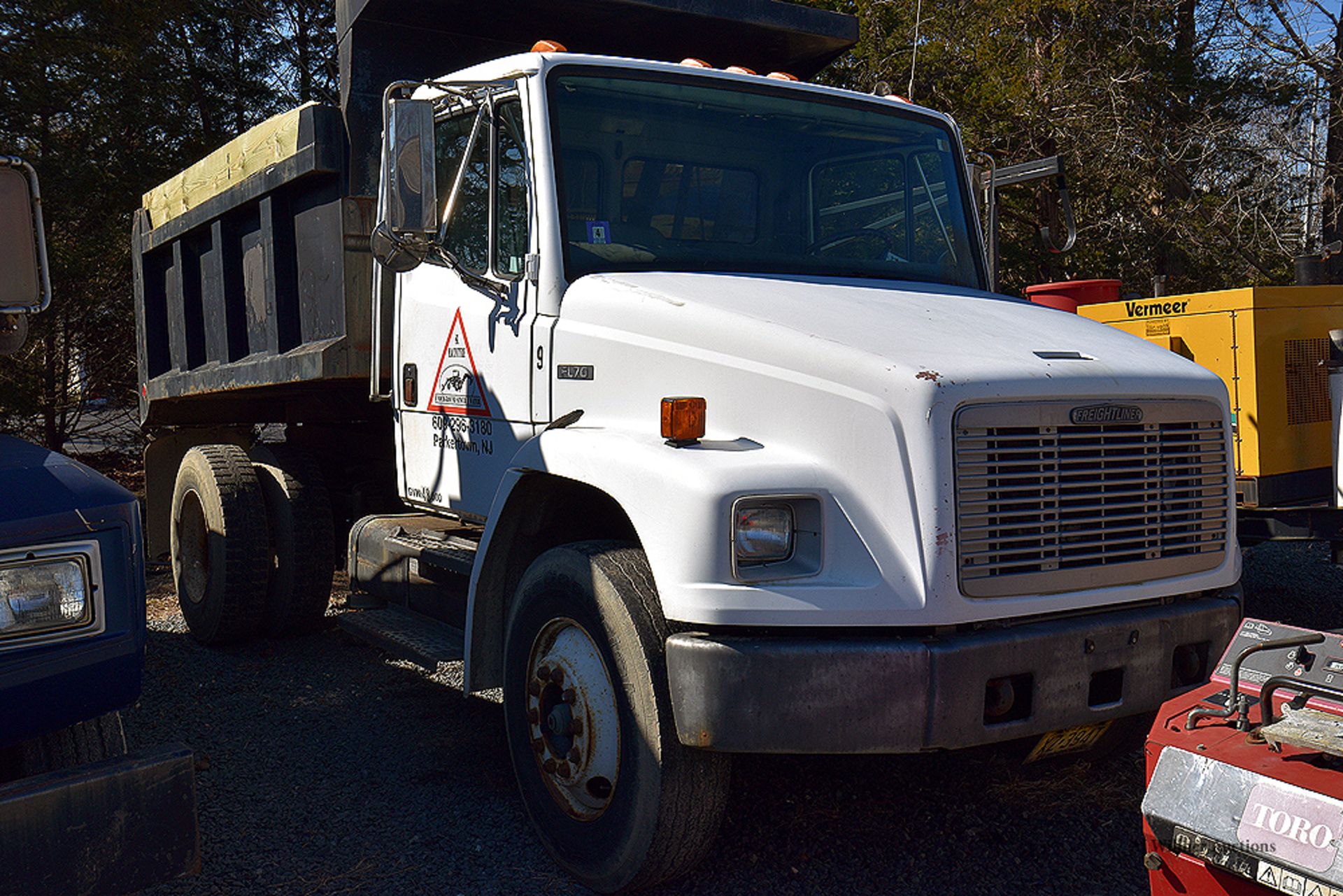 1995 Freighliner Model FL-70 Conventional Cab Single Axle Dump Truck 145,486 Miles