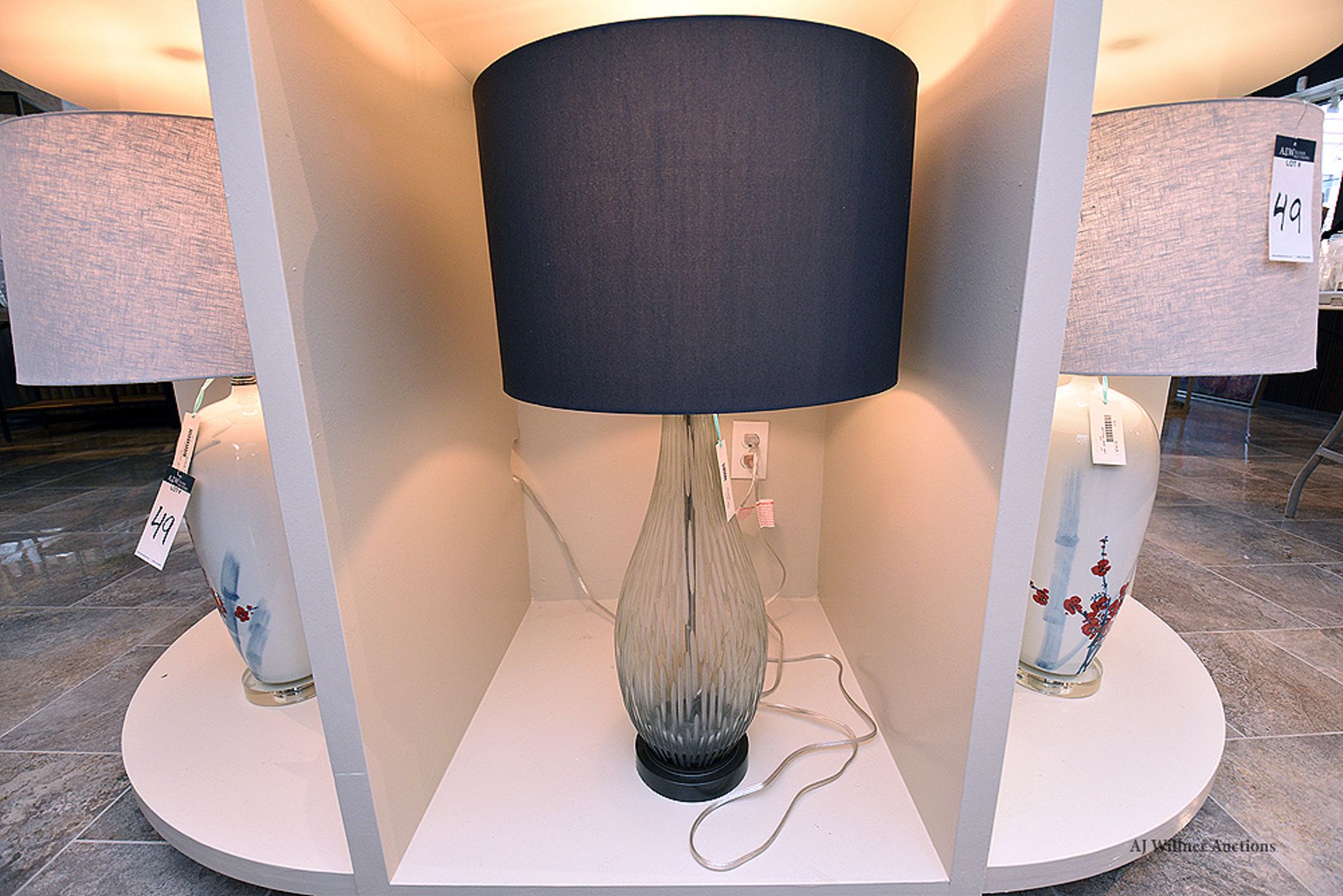 "DWALL" Table Lamp - Image 2 of 2