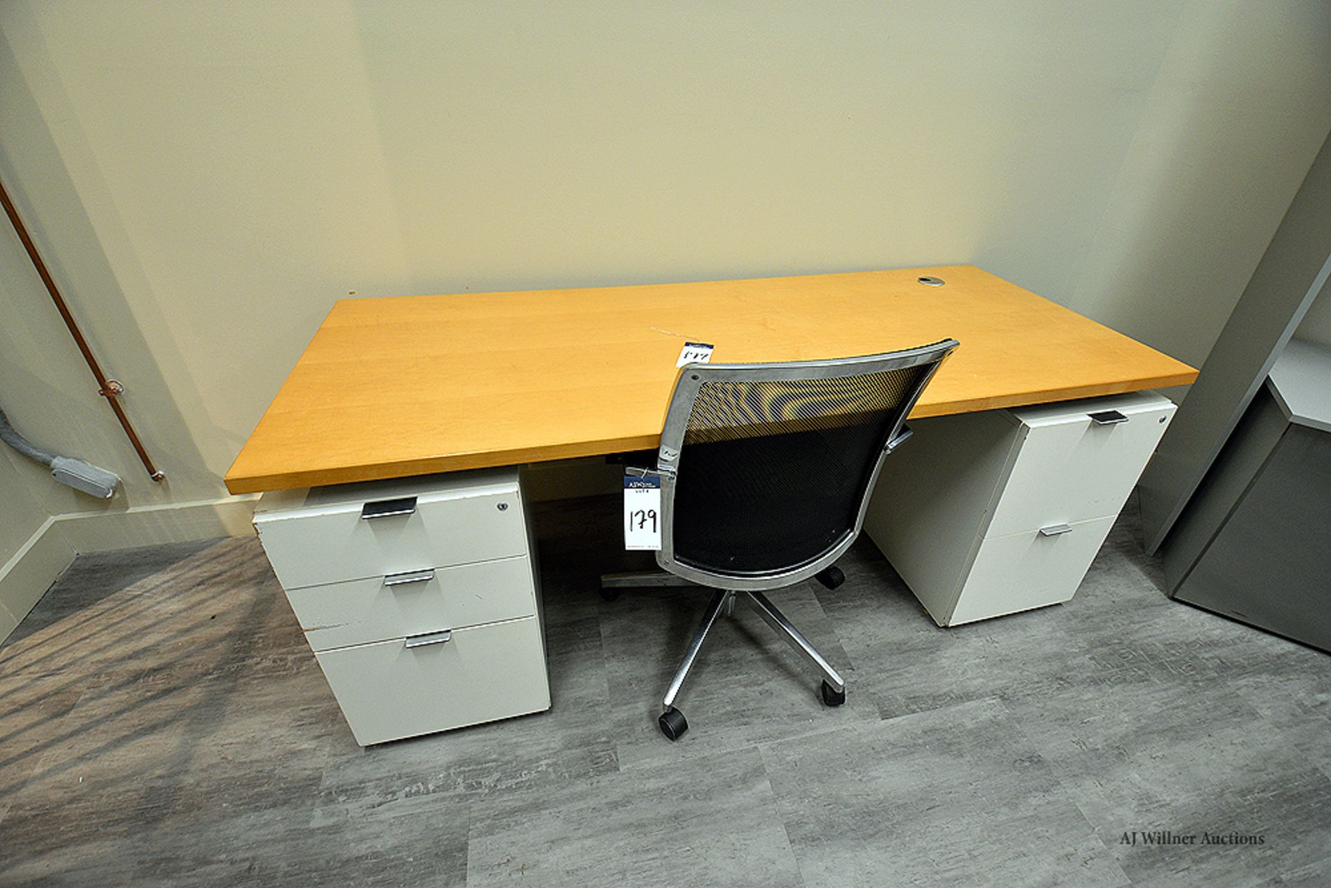 Dauphin Ergonomic Chair & Wood-Top Desk - Image 2 of 3