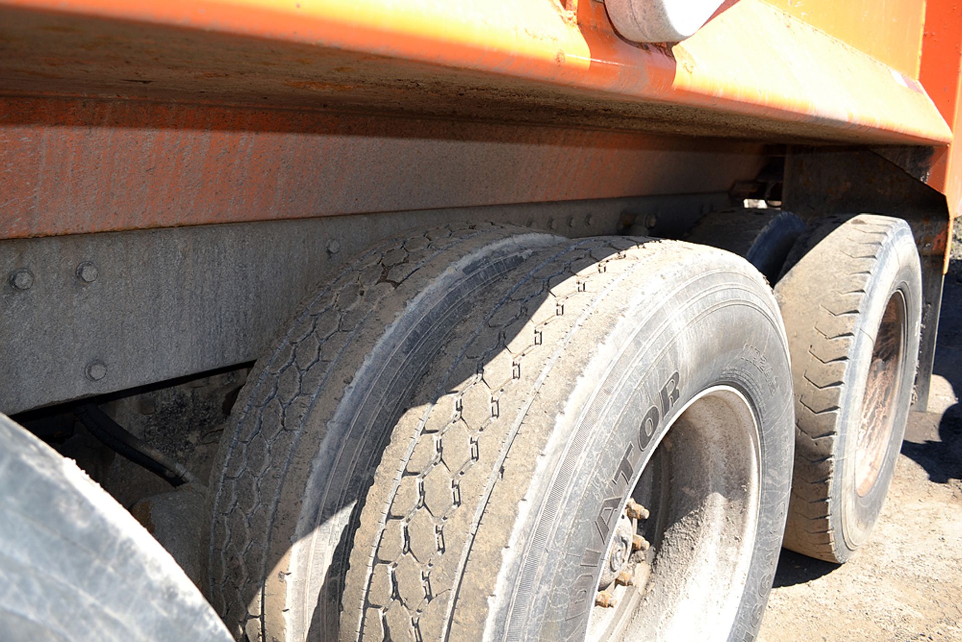 2017 Peterbilt 567 Standard Cab Tri-Axle, Dump Truck - Image 8 of 18