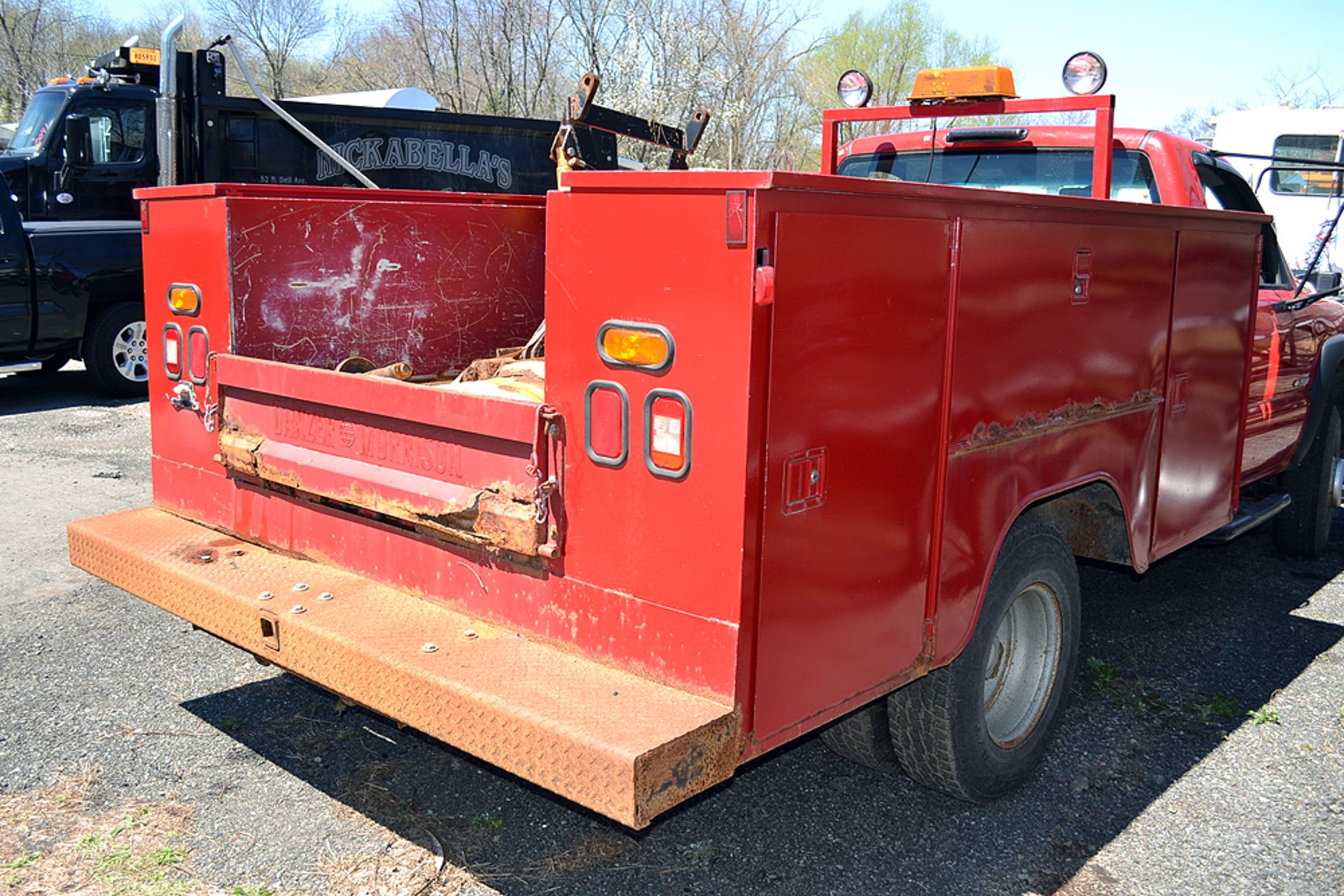 2002 Chevrolet 3500 Utility Body Service Truck - Image 4 of 9