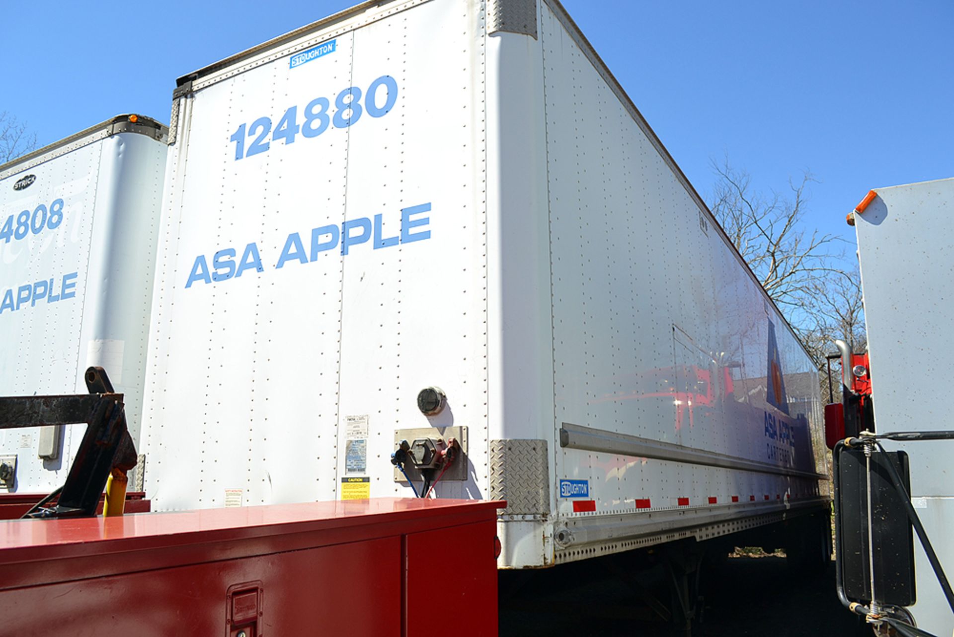 2007 Stoughton 48' Tandem Axle, Van Trailer