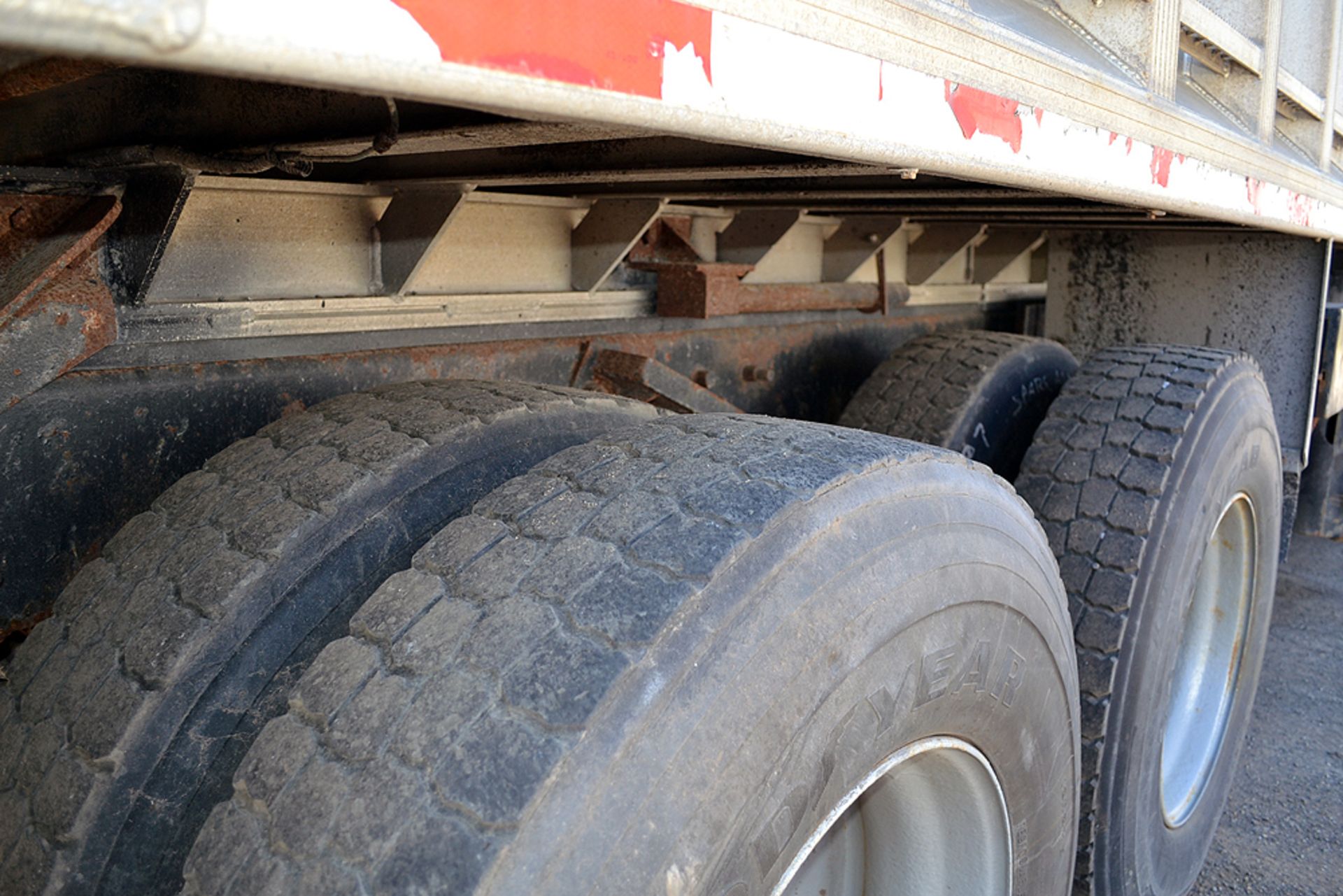 2003 Mack RD 688S Tandem Axle, Dump Truck - Image 11 of 19