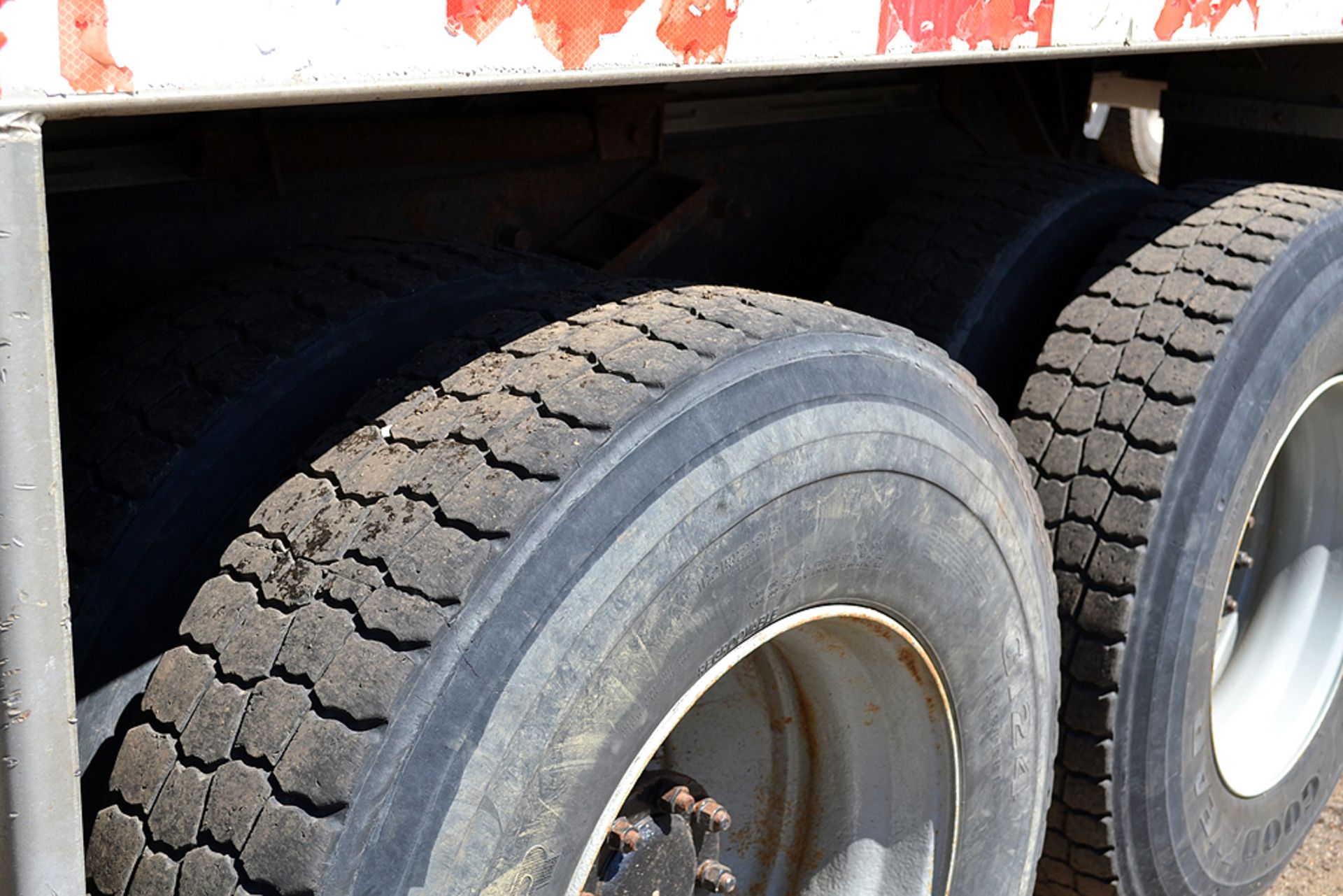 2003 Mack RD 688S Tandem Axle, Dump Truck - Image 8 of 19