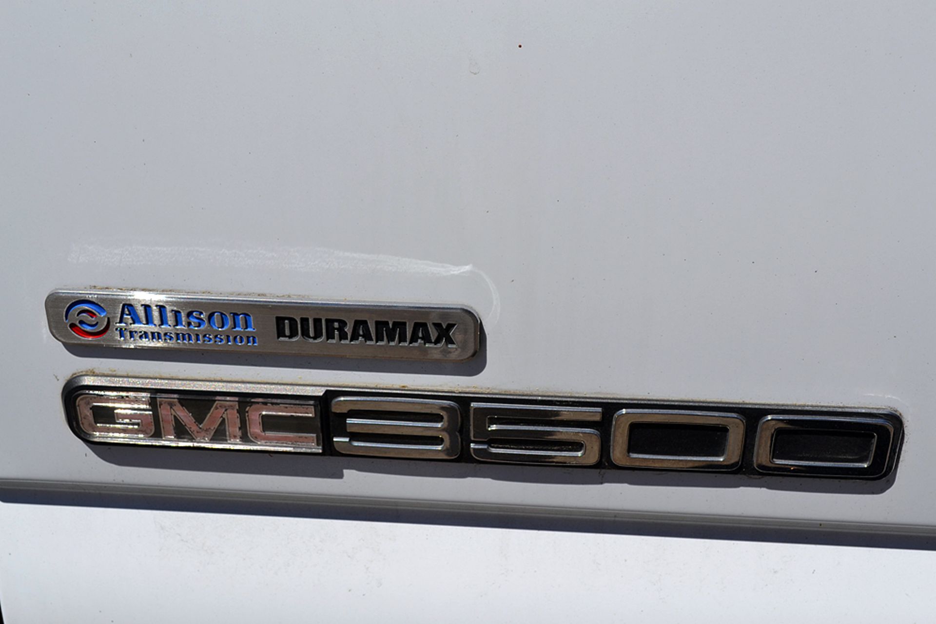 2006 GMC Sierra 3500, Diesel Utility Body Truck - Image 9 of 10