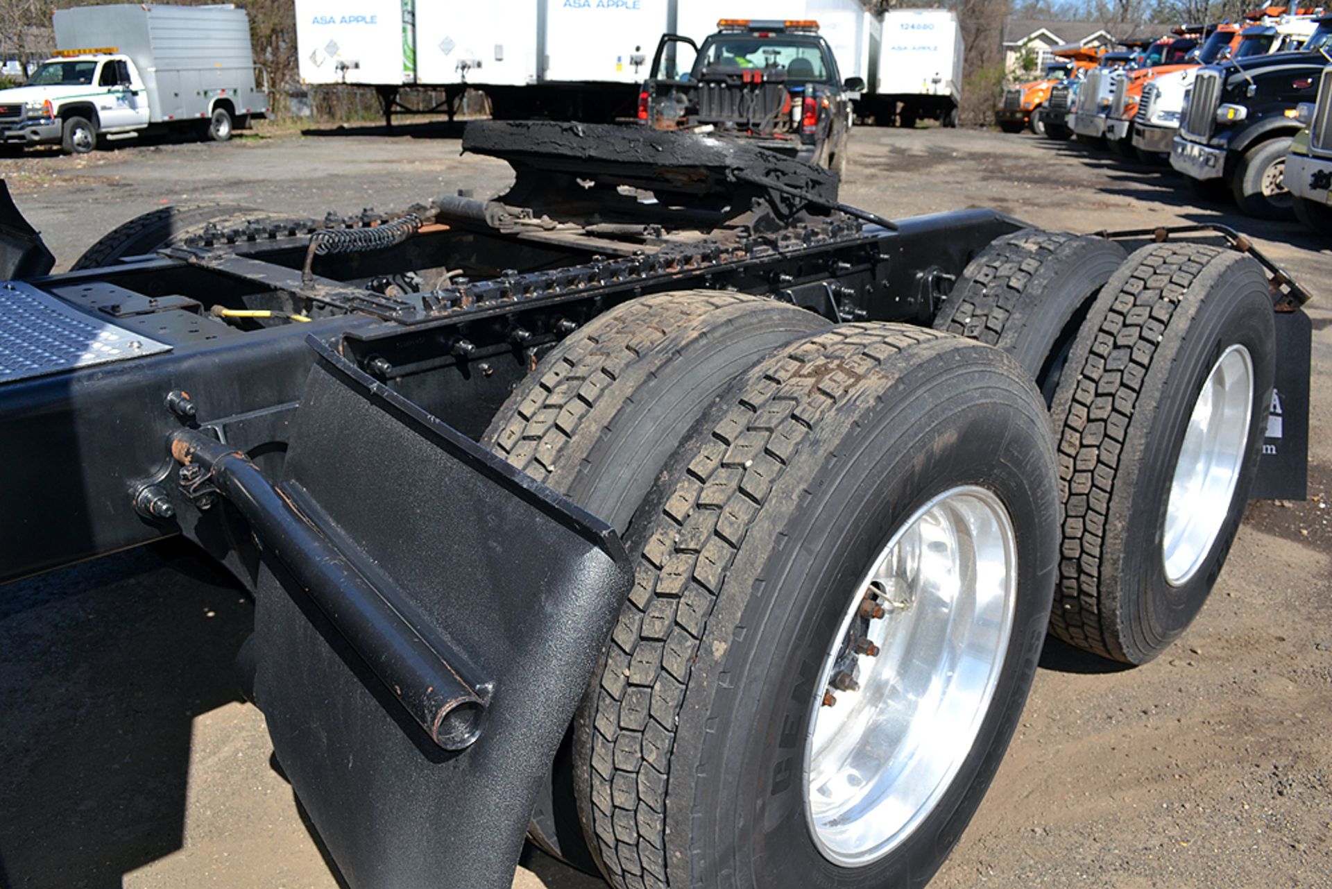 2010 International Prostar, Sleeper Cab Tandem Axle, Truck Tractor - Image 9 of 13