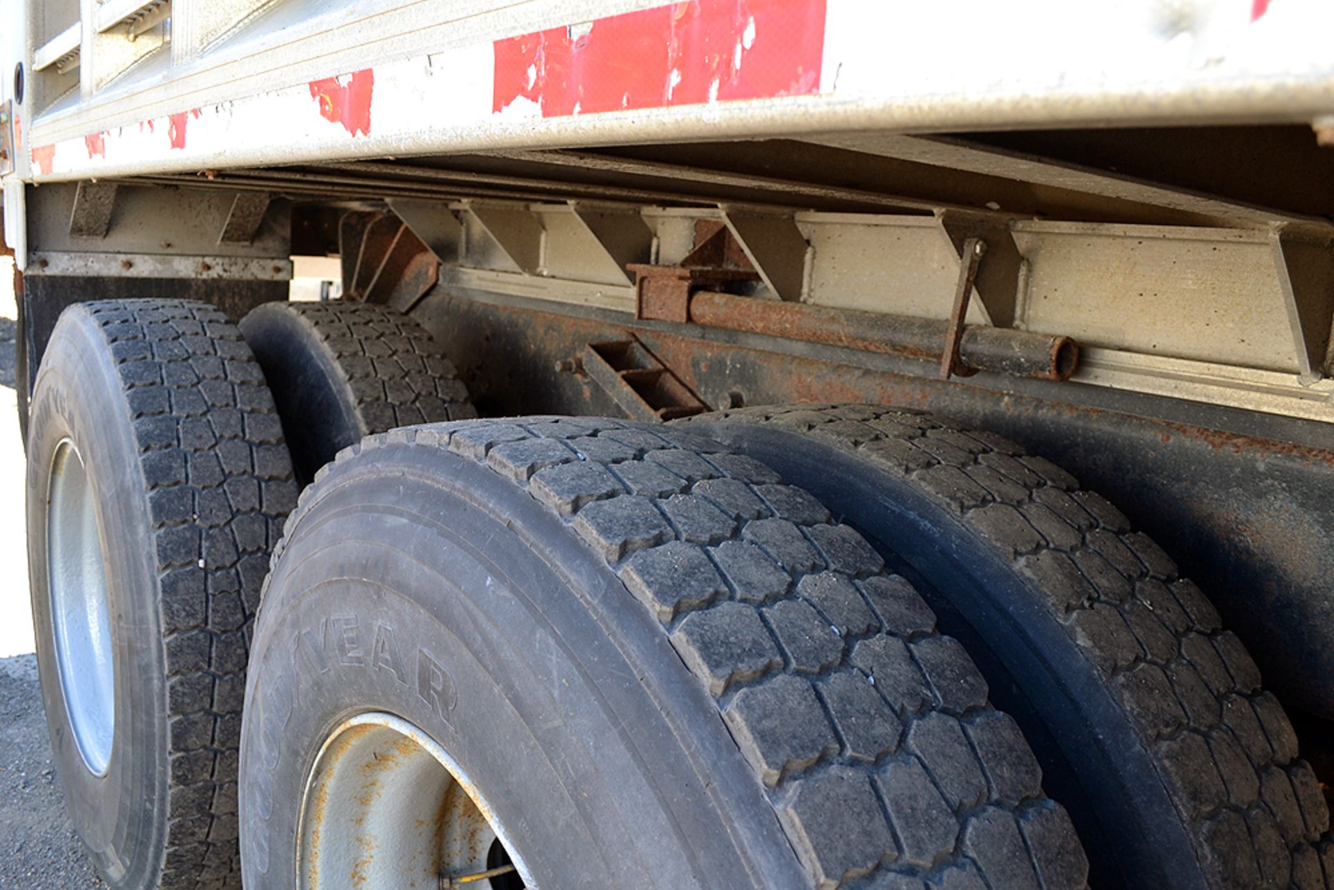 2003 Mack RD 688S Tandem Axle, Dump Truck - Image 12 of 19