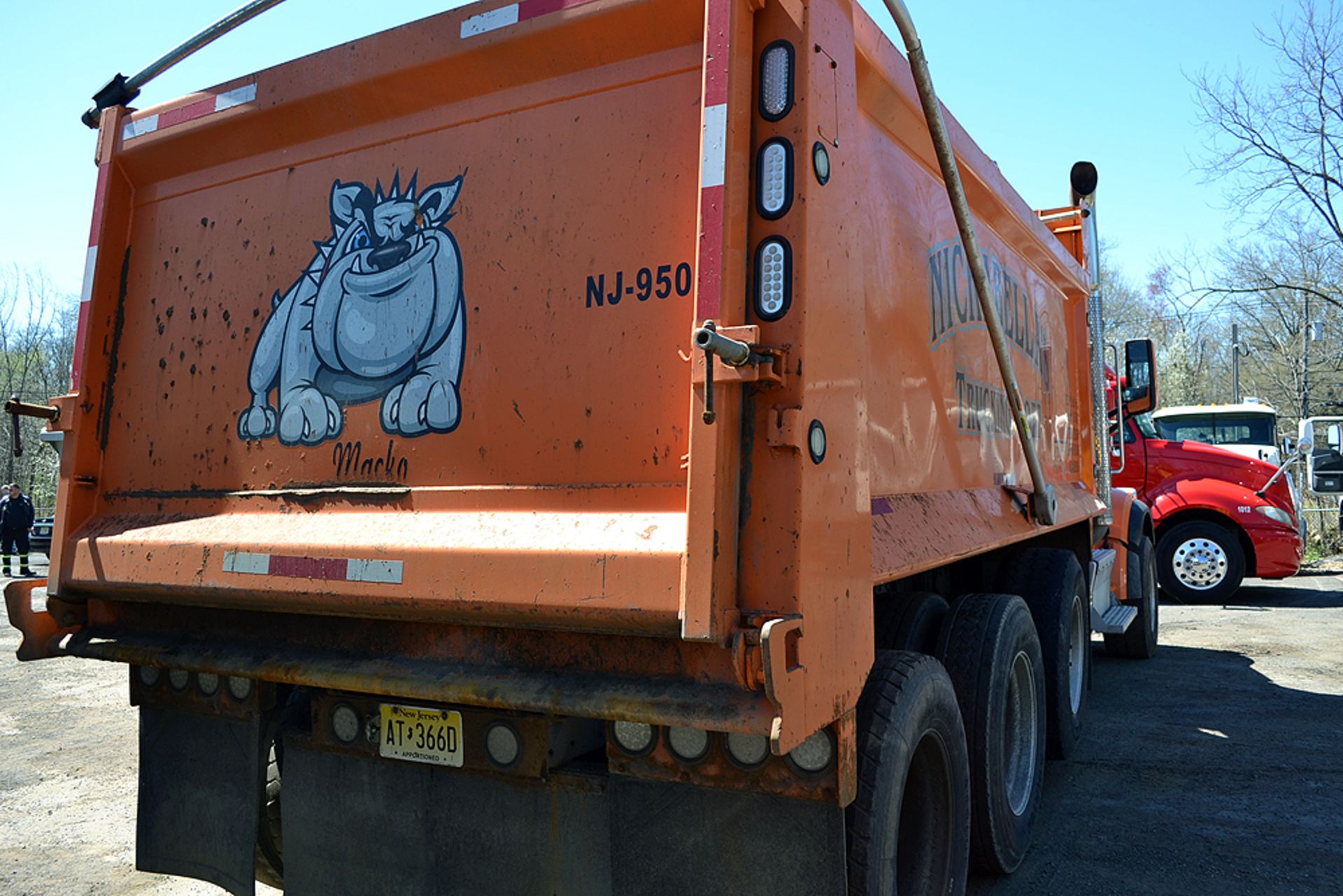 2017 Peterbilt 567 Standard Cab Tri-Axle, Dump Truck - Image 4 of 18