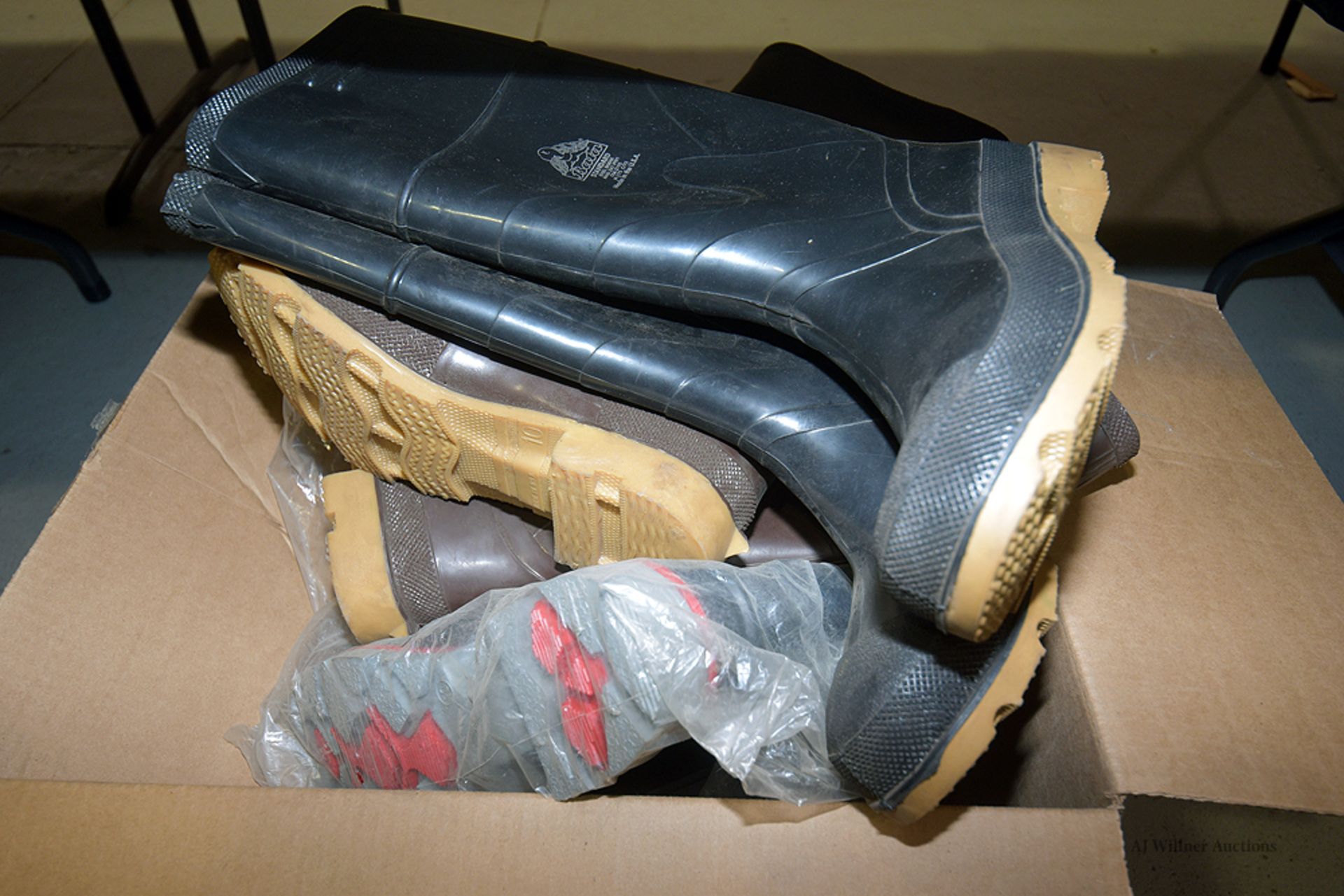 Rubber Work Boots - Image 10 of 11