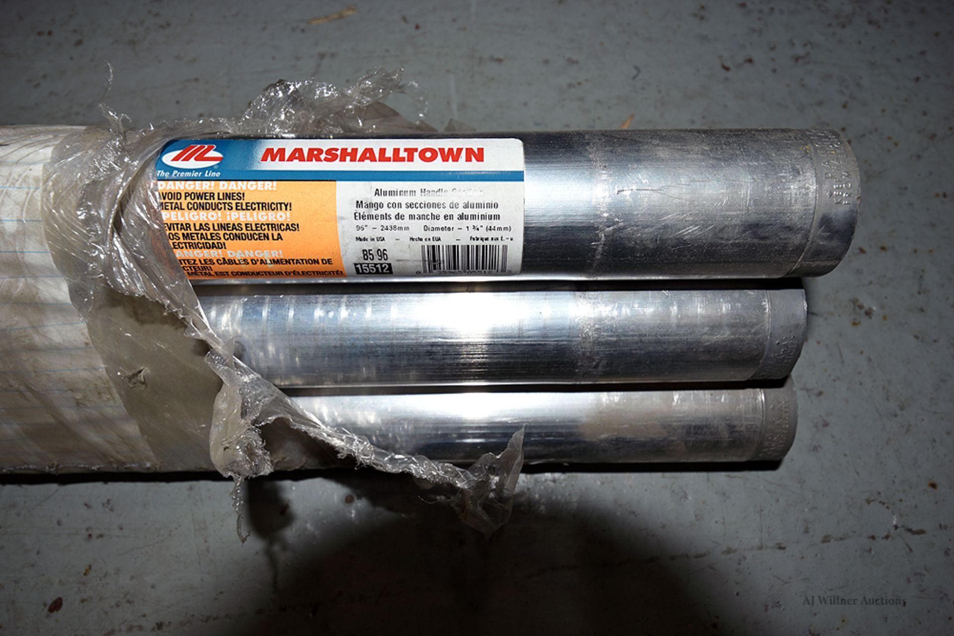 Marshalltown Aluminum Handle Sections: (6) 98" & (9) 72" - Image 4 of 4