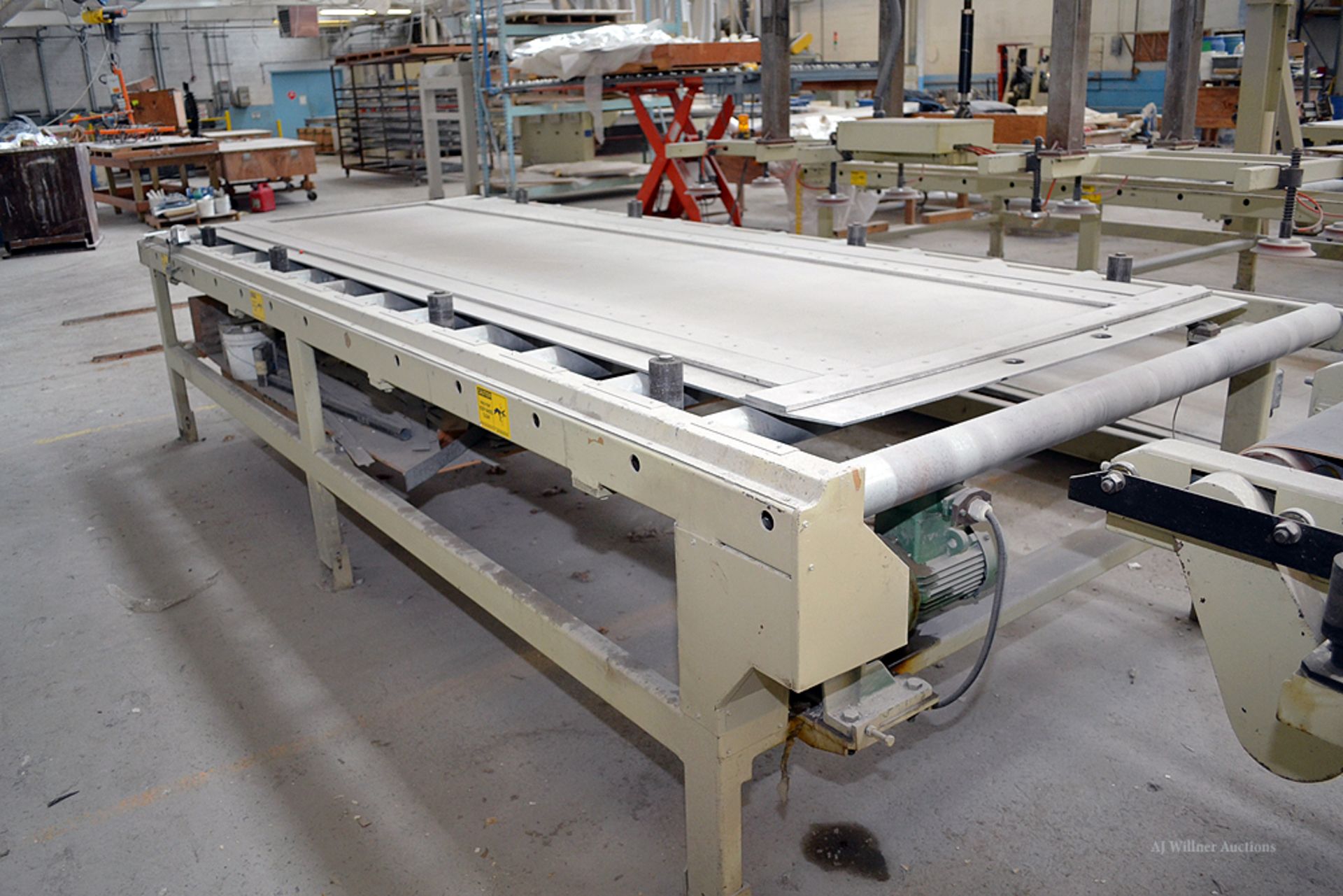 Automated Panel Mold Stacker System Featuring: 34' Bridge w/ Vacuum Stacker & (2) Rolling Tables - Image 5 of 7