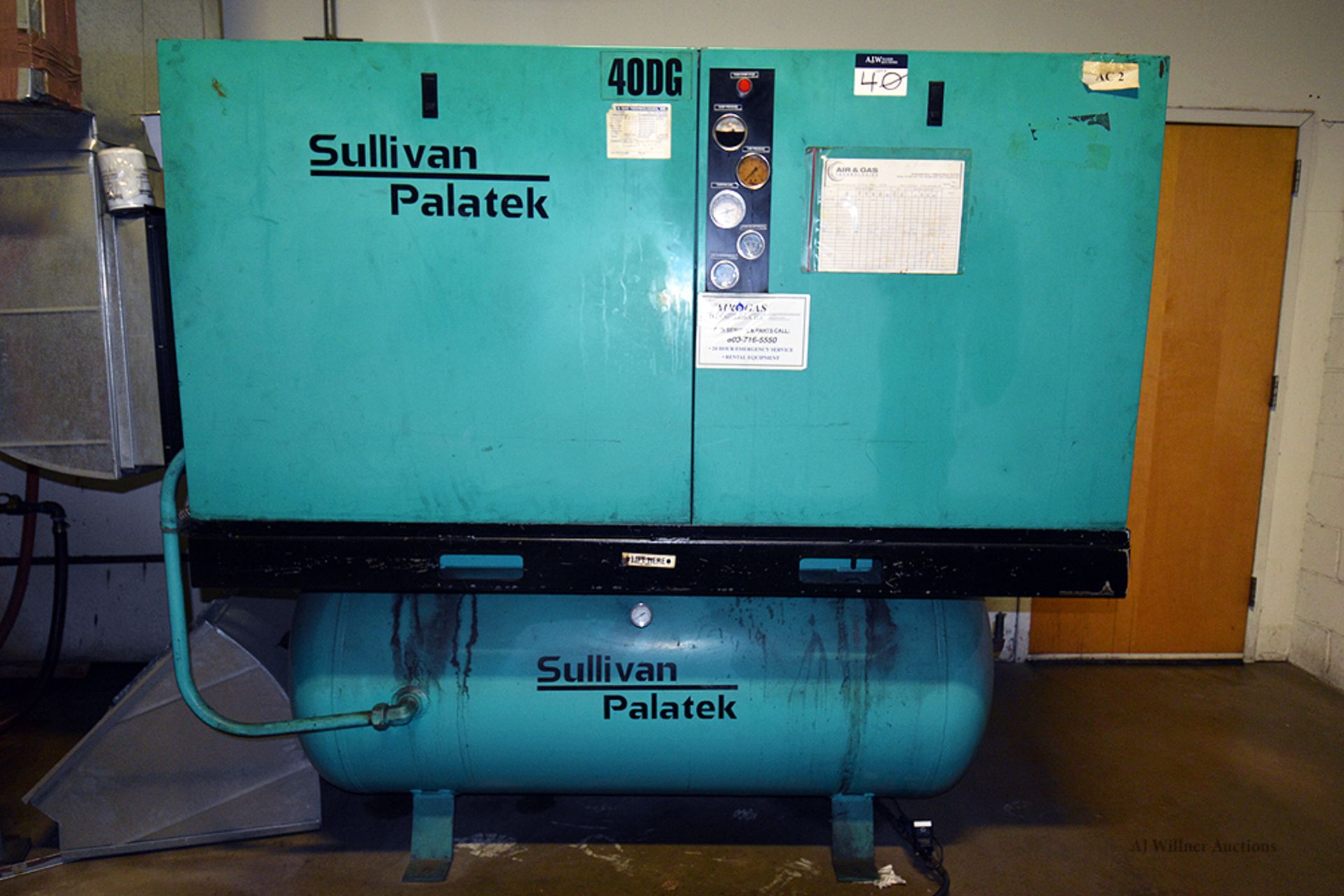Sullivan Palatek Model 40DG Rotary Screw Air Compressor s/n 04C068 W/ Horizontal Tank - Image 4 of 4