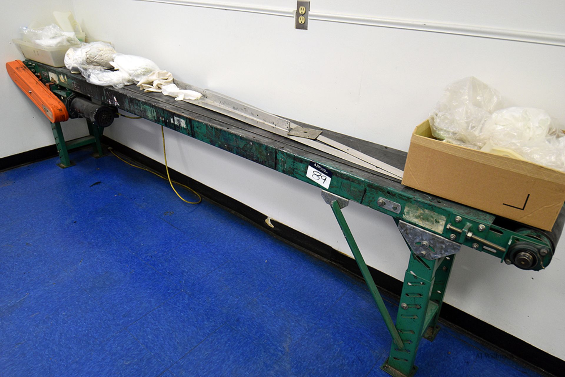 Automated Conveyer Systems Power Belt Conveyer 8" Wide x 10' Long