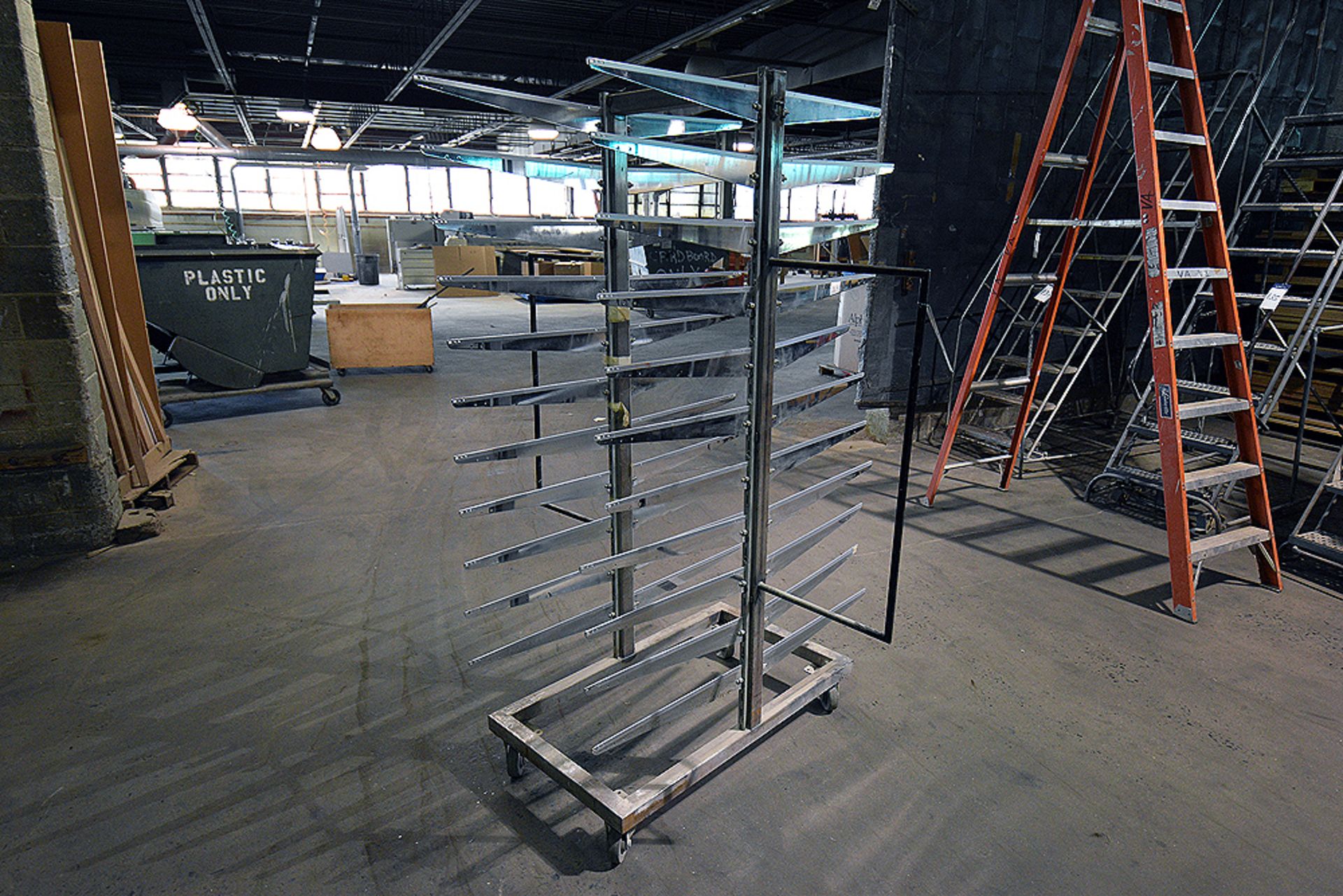 12-tier Double-sided Drying Racks on Casters - Image 2 of 2