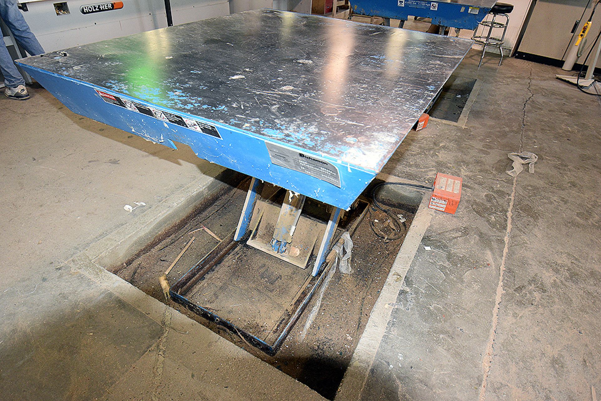 Bishamon, 2500lb cap Hydraulic Lift Table - Image 4 of 9