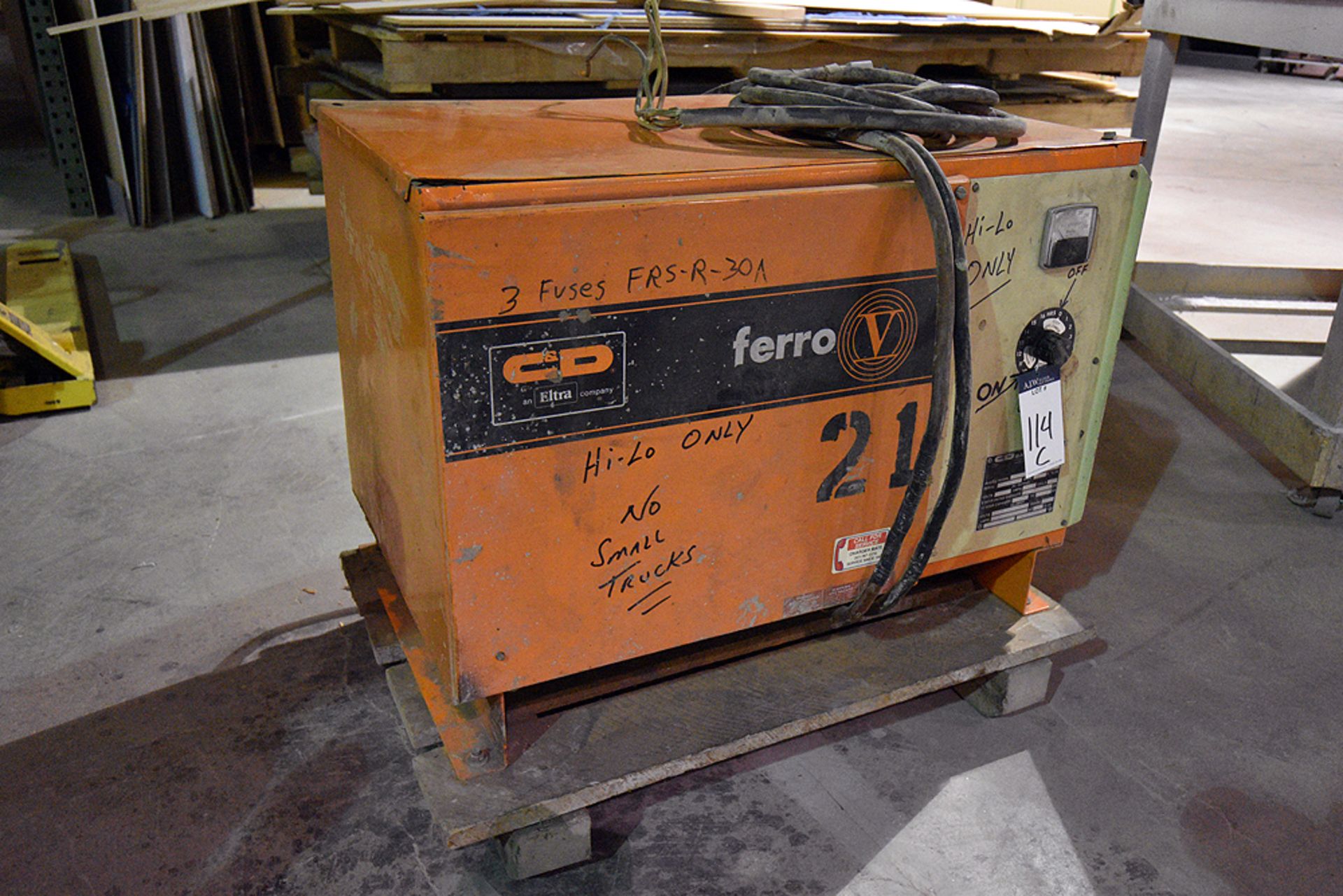 Ferro 48 Volt Forklift Battery Charger - Image 2 of 4