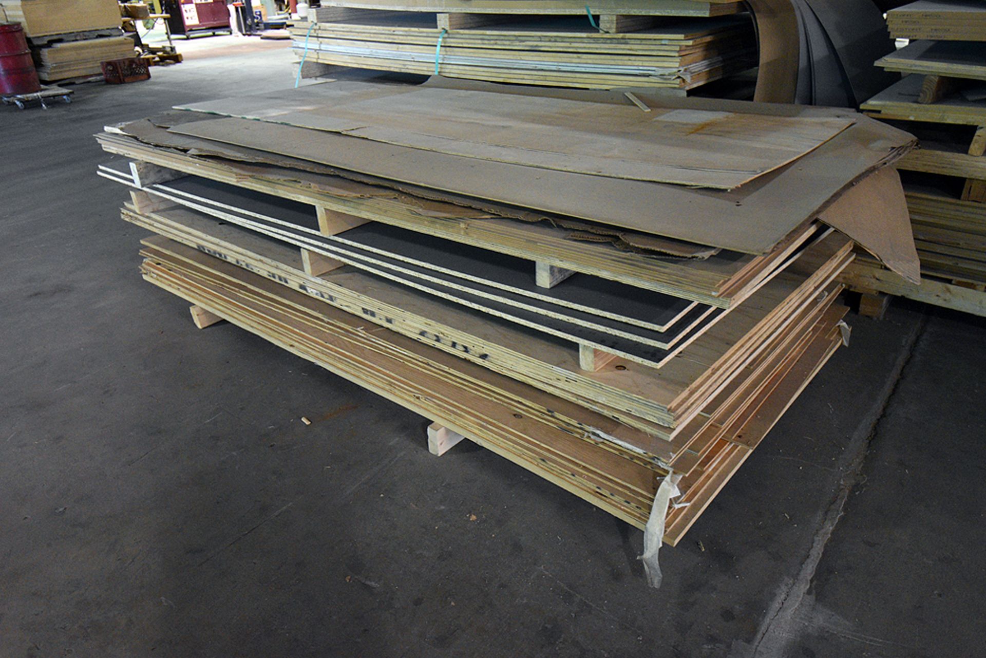 1/8", 1/4 & 3/4" Plywood Sheets, 4'x8' - Image 2 of 3