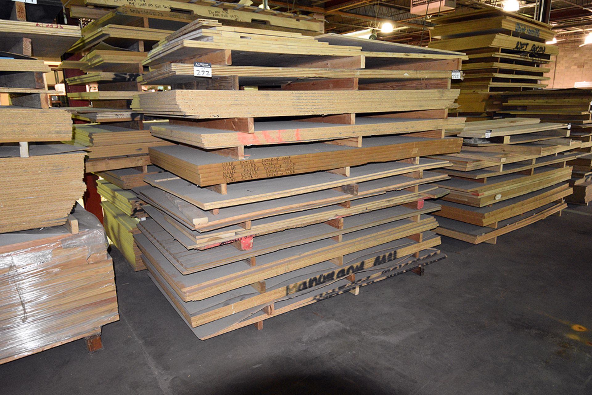 3/4" & 1/2" Plywood Sheets, 4'x8'