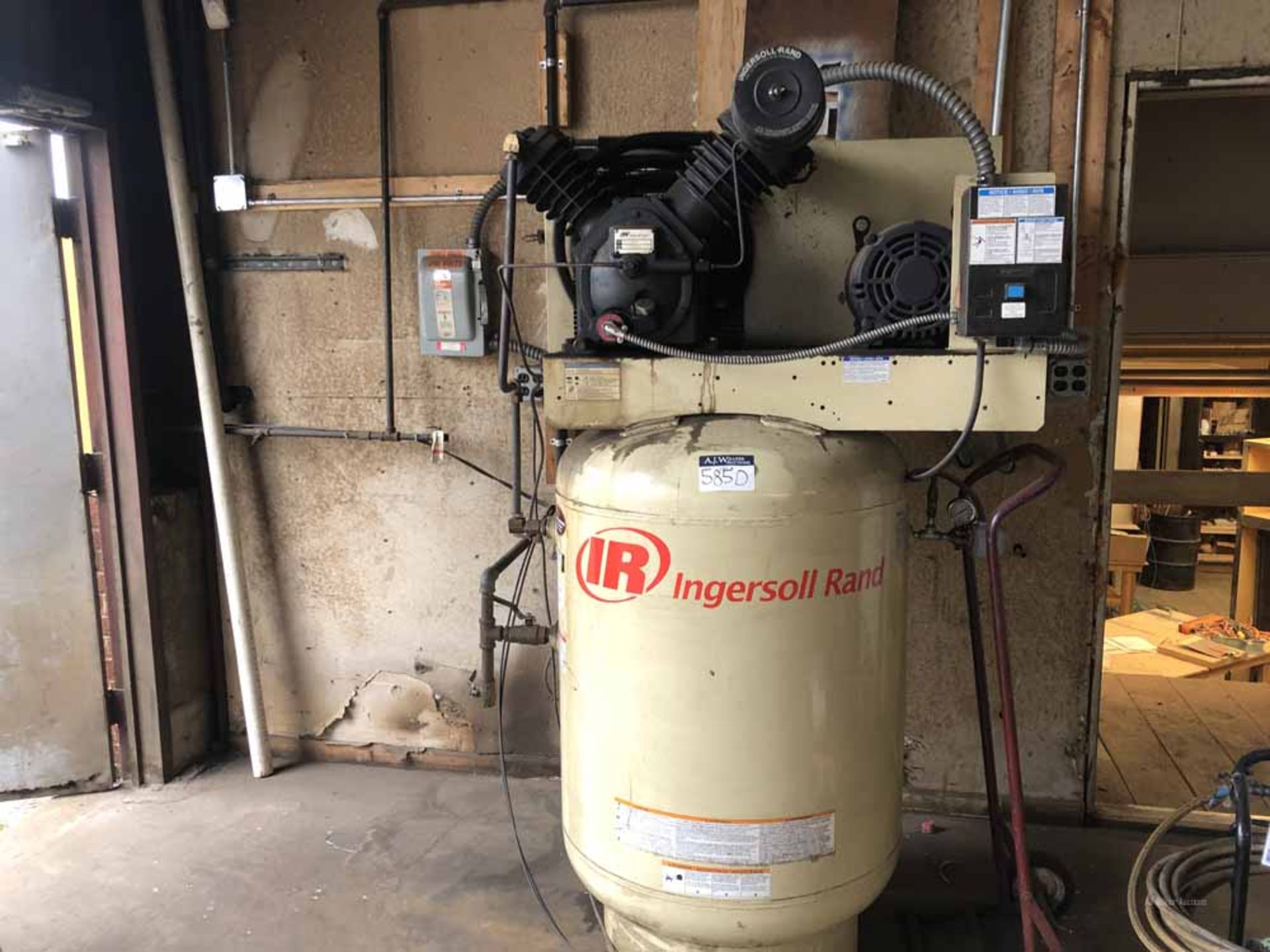 Ingersol Rand Compressor - Image 2 of 8