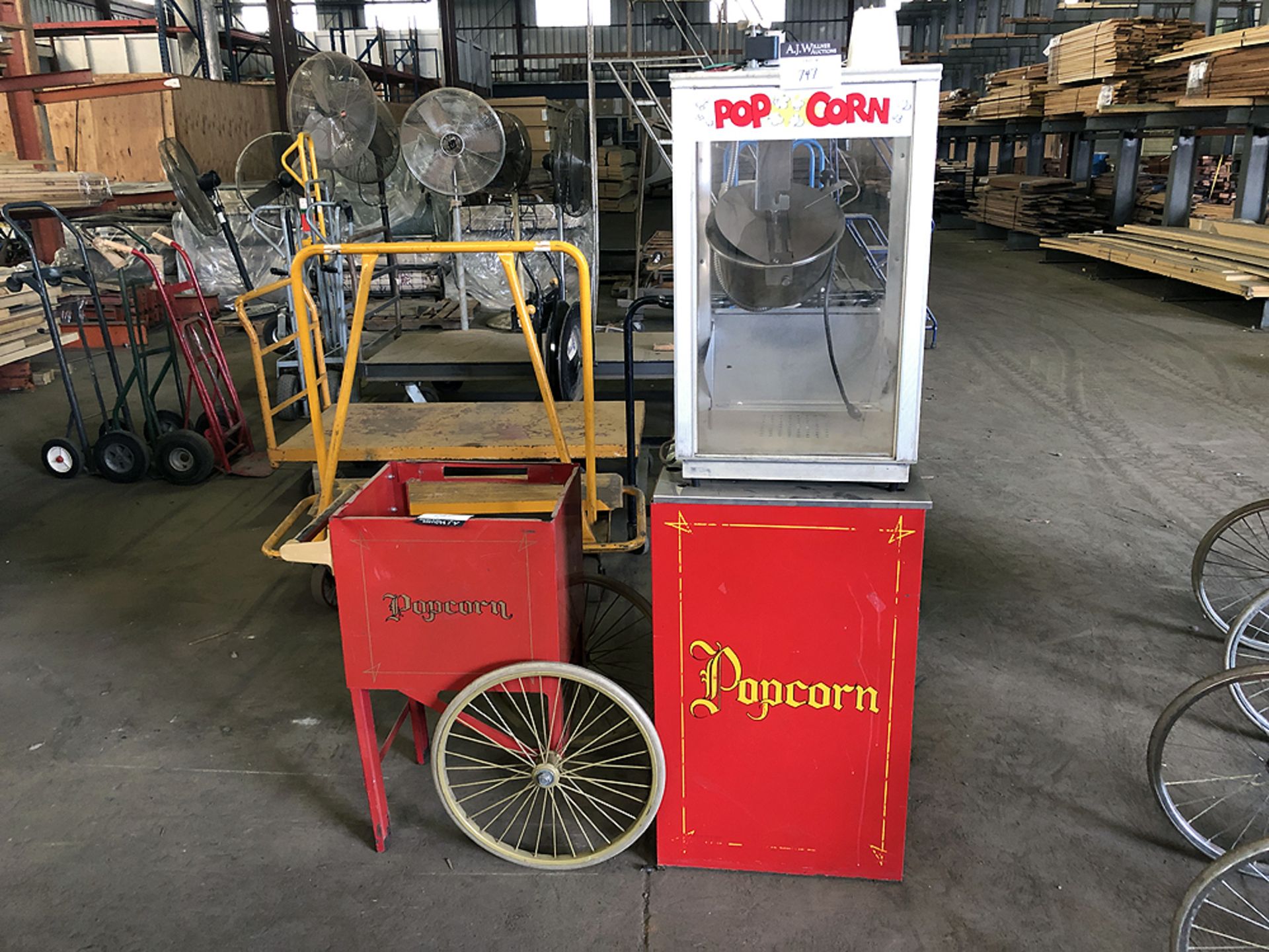 Popcorn Machine w/ cart Gold Medal 2488