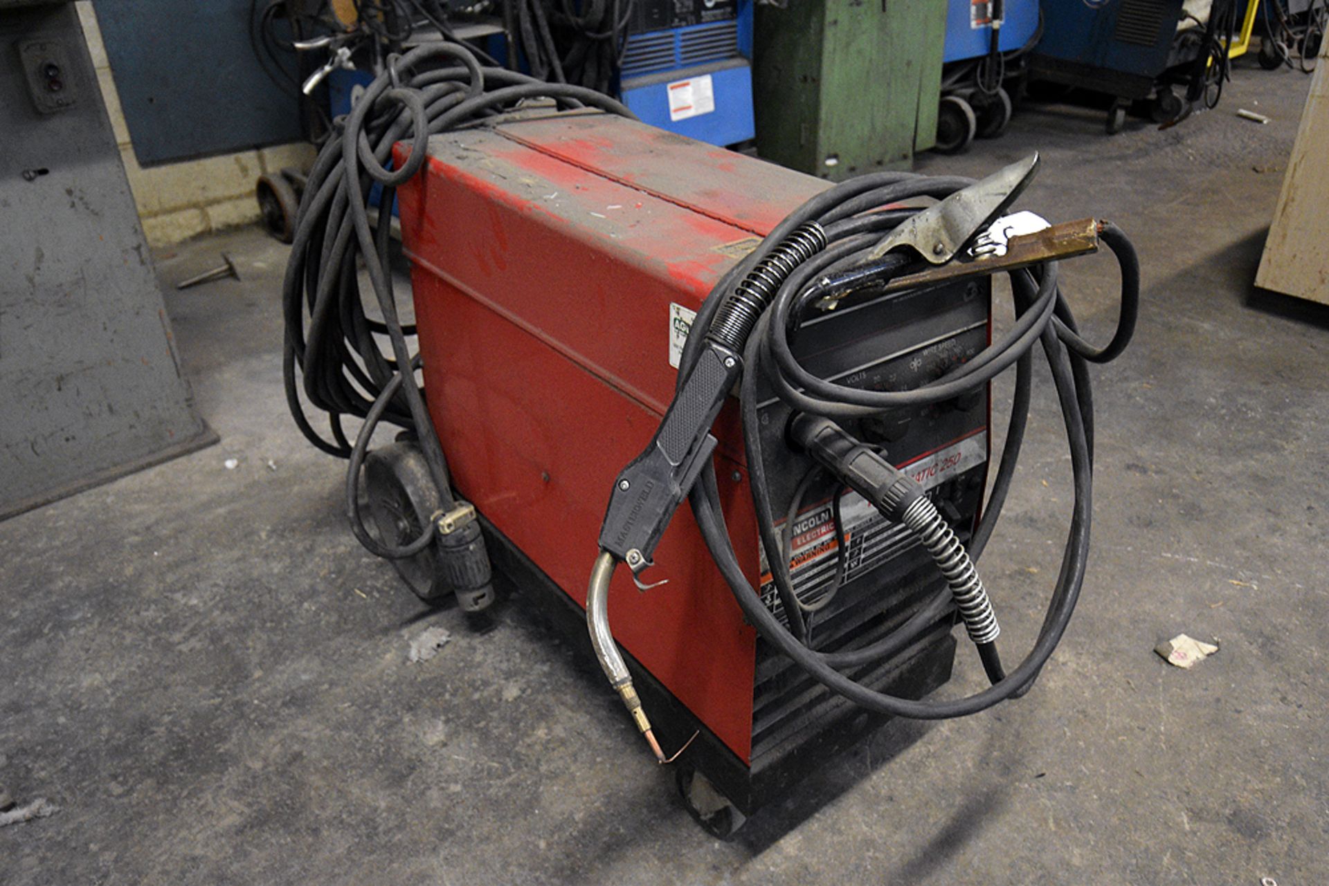 Lincoln Electric Wire-Matic 250 Mig Welder, s/n U1940121992 - Image 2 of 4