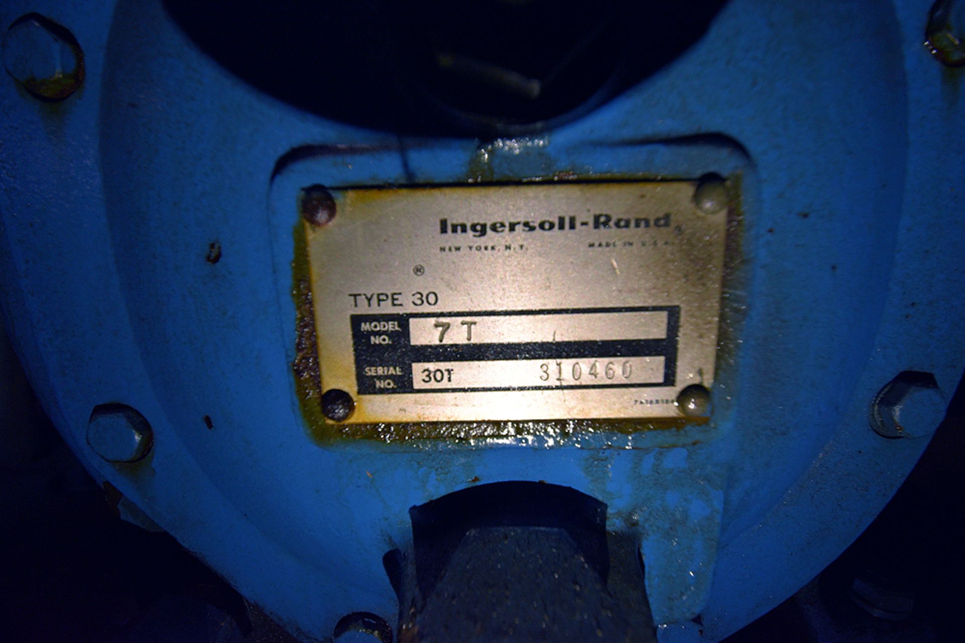 Ingersol Rand Electric Horizontal 200 gal Air Compressor w/ 7.5 hp Motor - Image 3 of 4