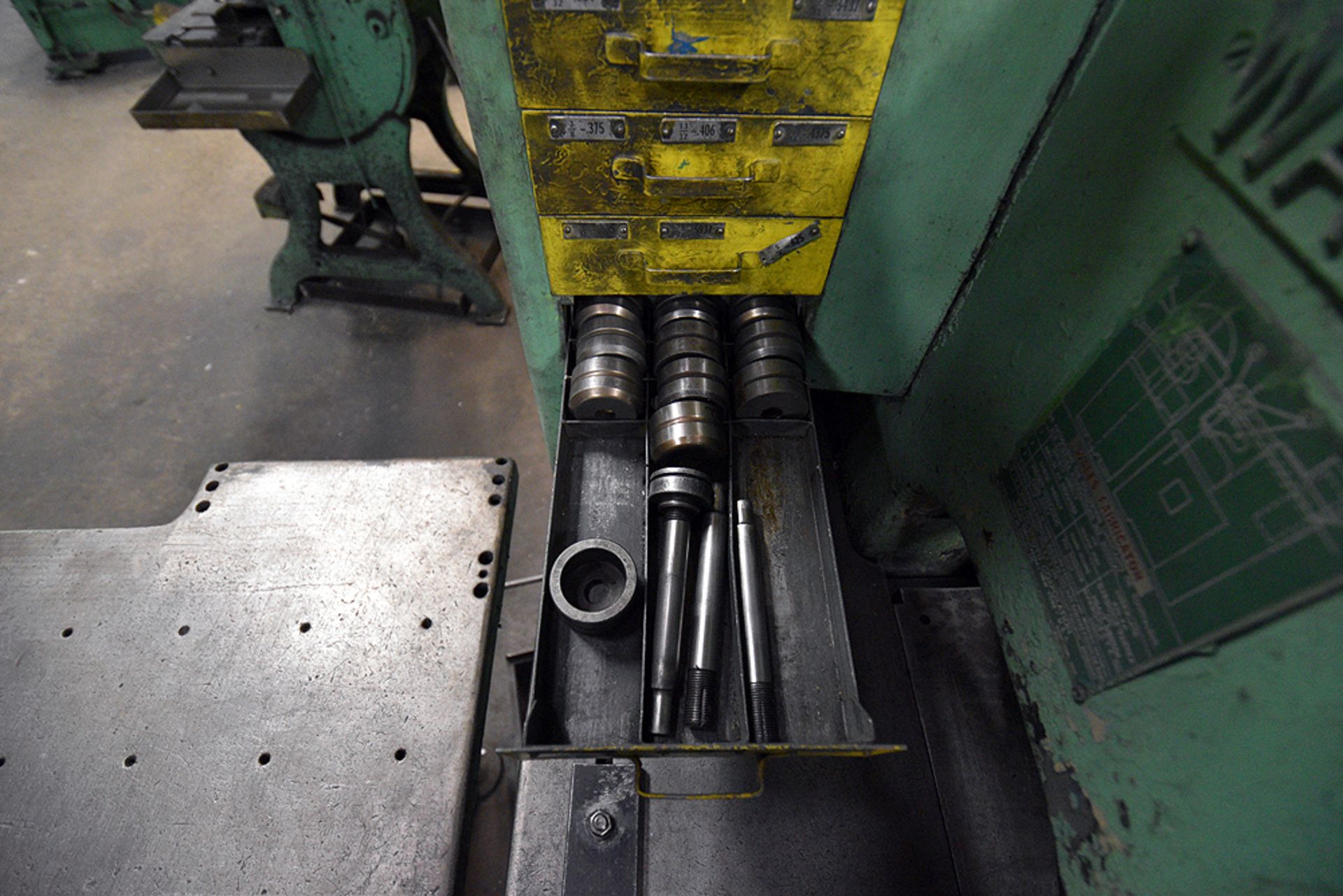 Wales-Strippit Corp. Sheet Metal fabricator w/ Hydra-New-Matic Head, Machine no. 6522156 - Image 13 of 20