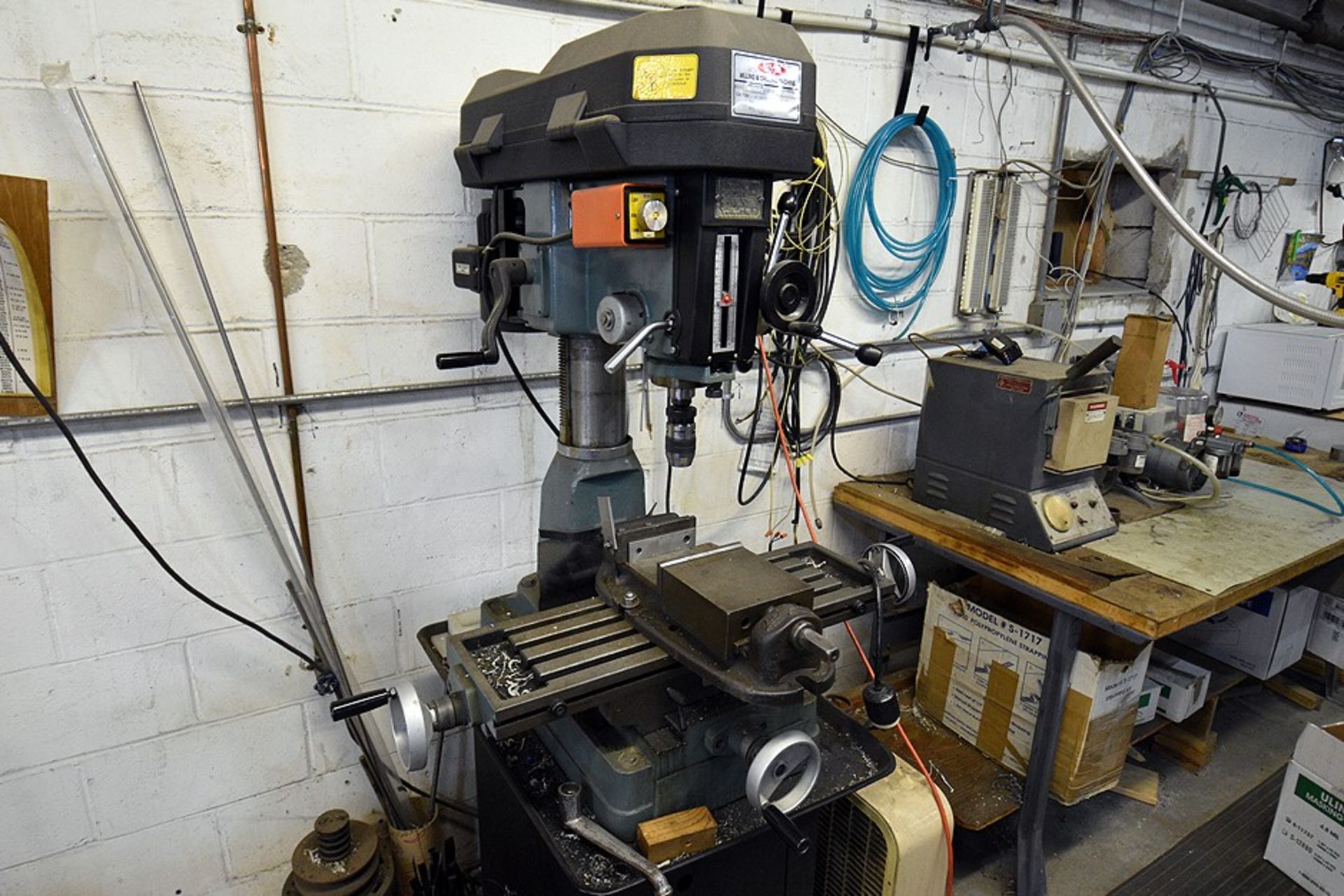 Rutland Tool model 26660630 bench milling and drilling machine, s/n 834323, 2 H.P. head, w/ 8” x 30”