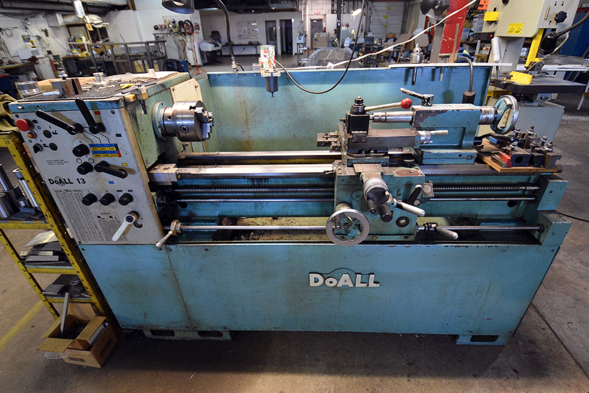 DoAll 13 engine lathe, s/n 0259070, 13” x 42”, w/ 3- jaw chuck, tool holder, tailstock - Image 2 of 7