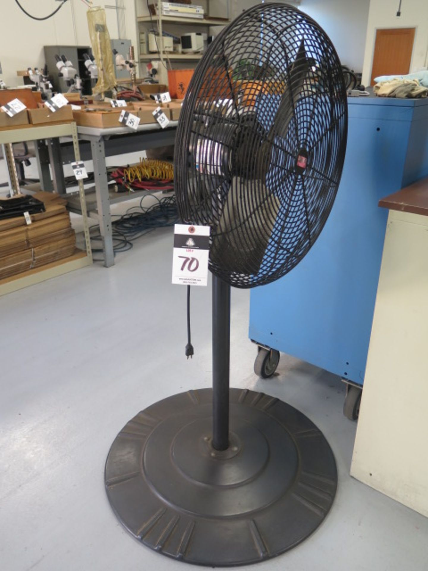 Shop Fan