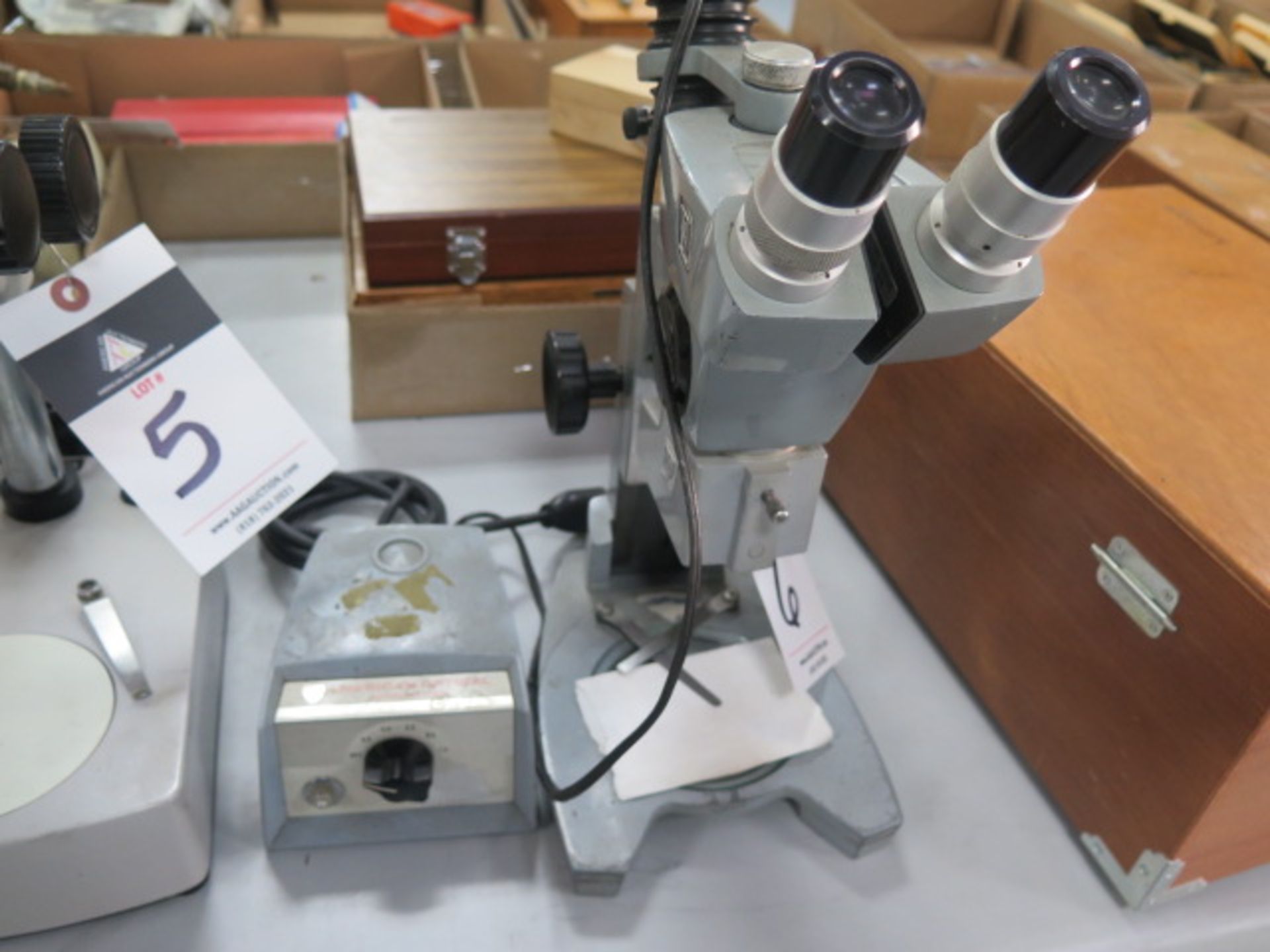 Stereo Microscope w/ Light Source - Image 3 of 4