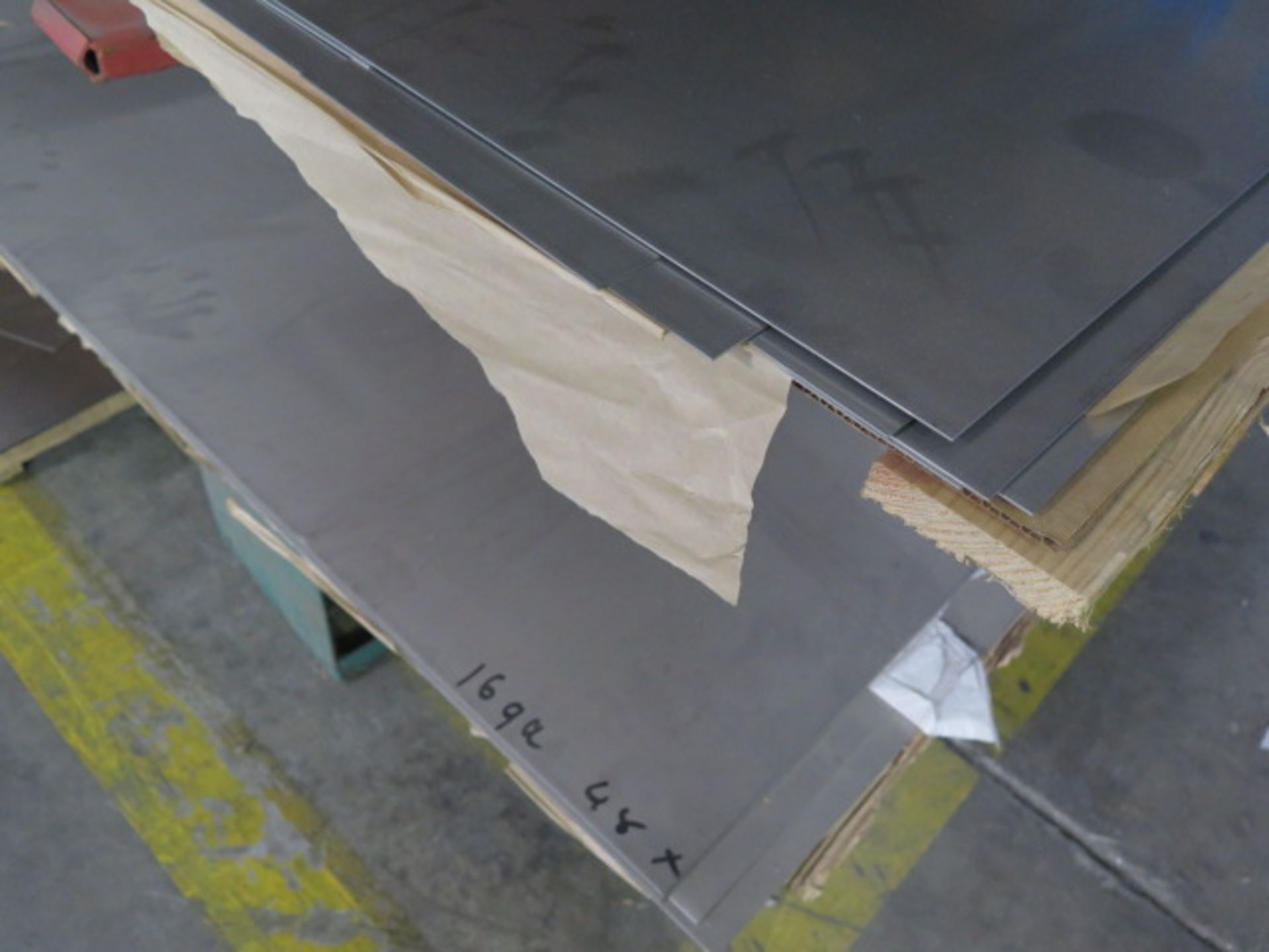 Misc Aluminum, Stainless, Galvanized, Cres and Plastics Sheet Stock (MUST TAKE ALL) - Image 3 of 7