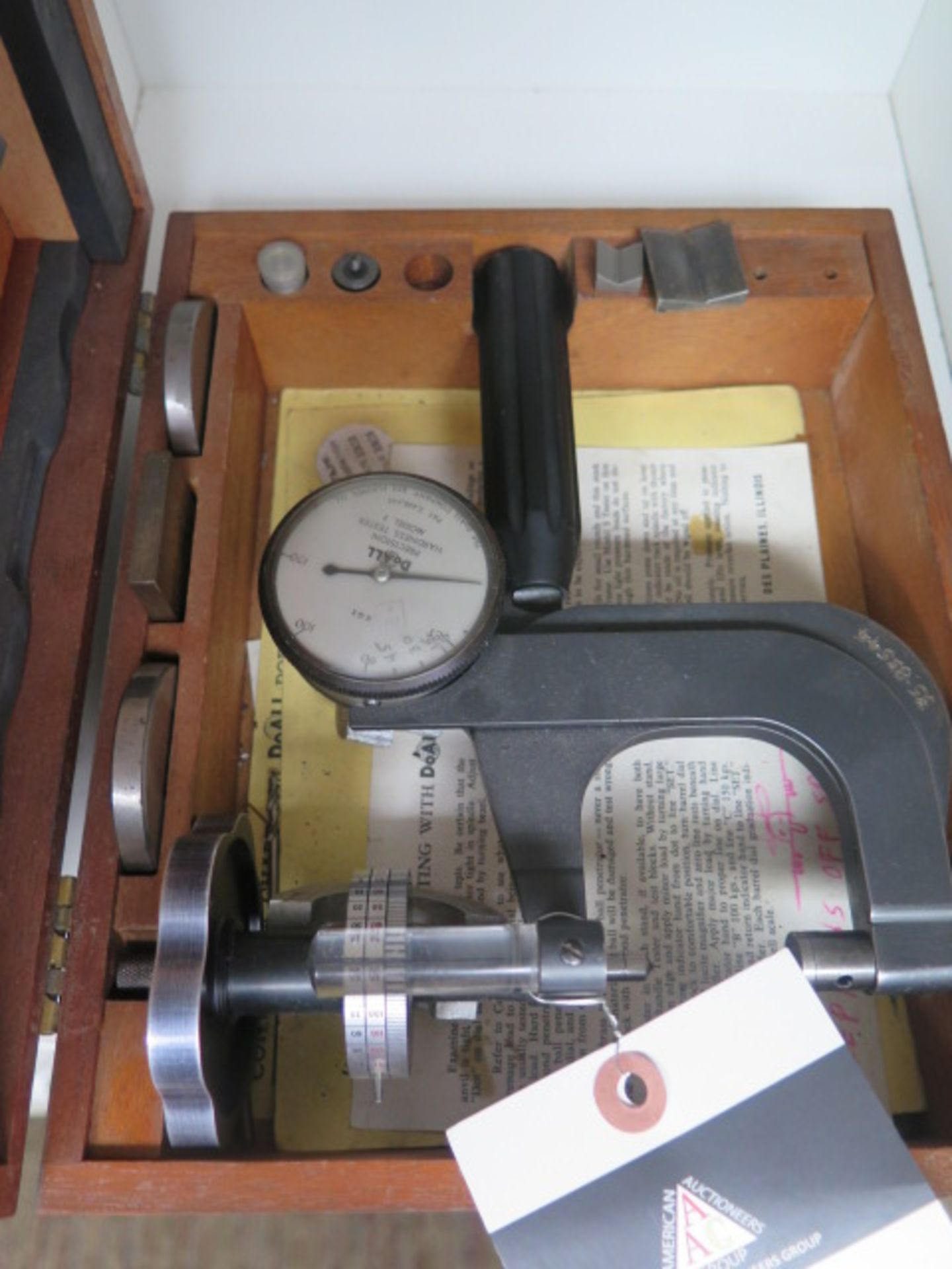 DoAll mdl. 2 Precision Hardness Tester - Image 2 of 2