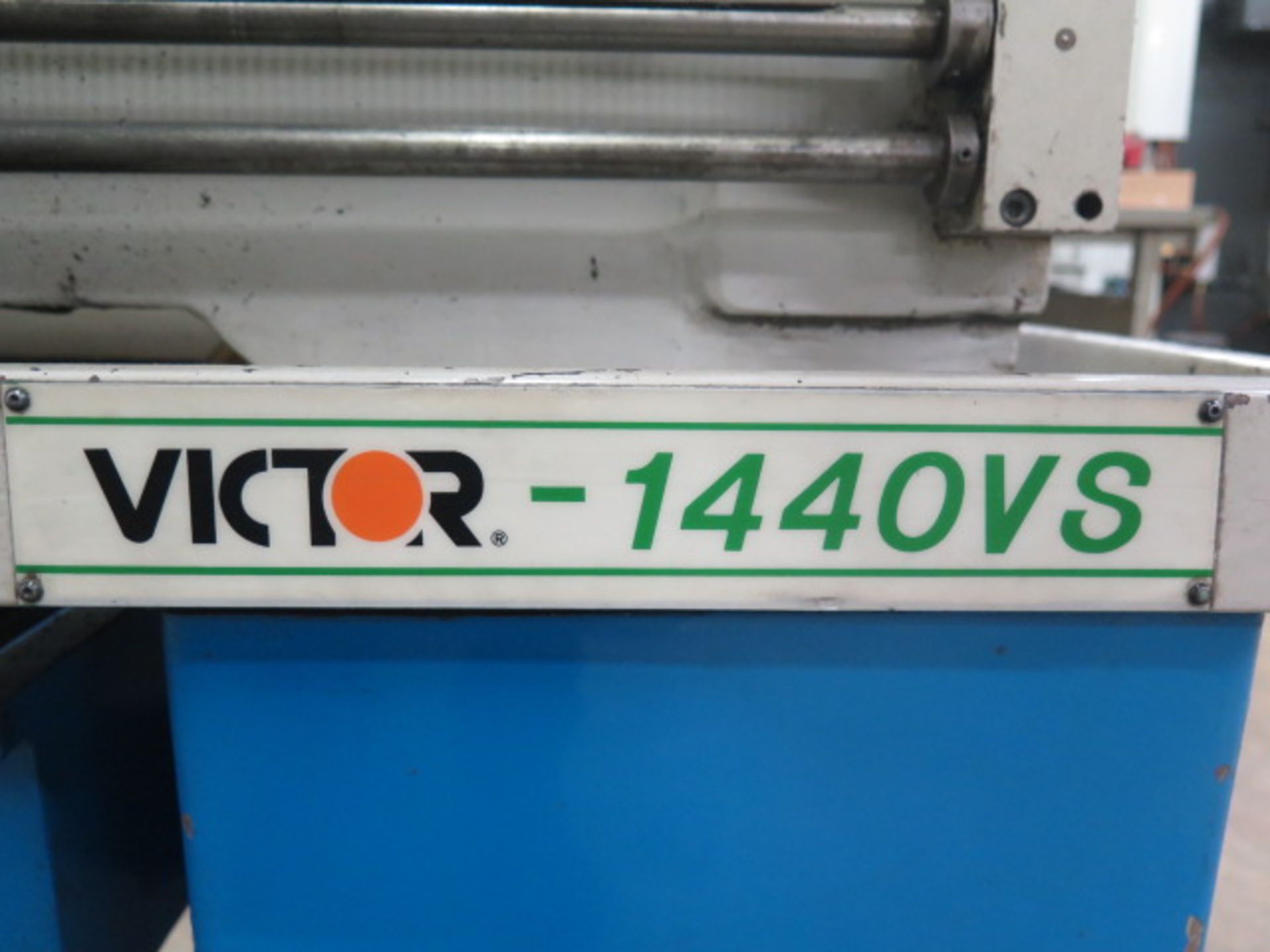 Victor 1440VS 14" x 40" Geared Head Gap Bed Lathe s/n 7758 w/ 20-2500 RPM, Inch/mm Threading, - Image 10 of 10