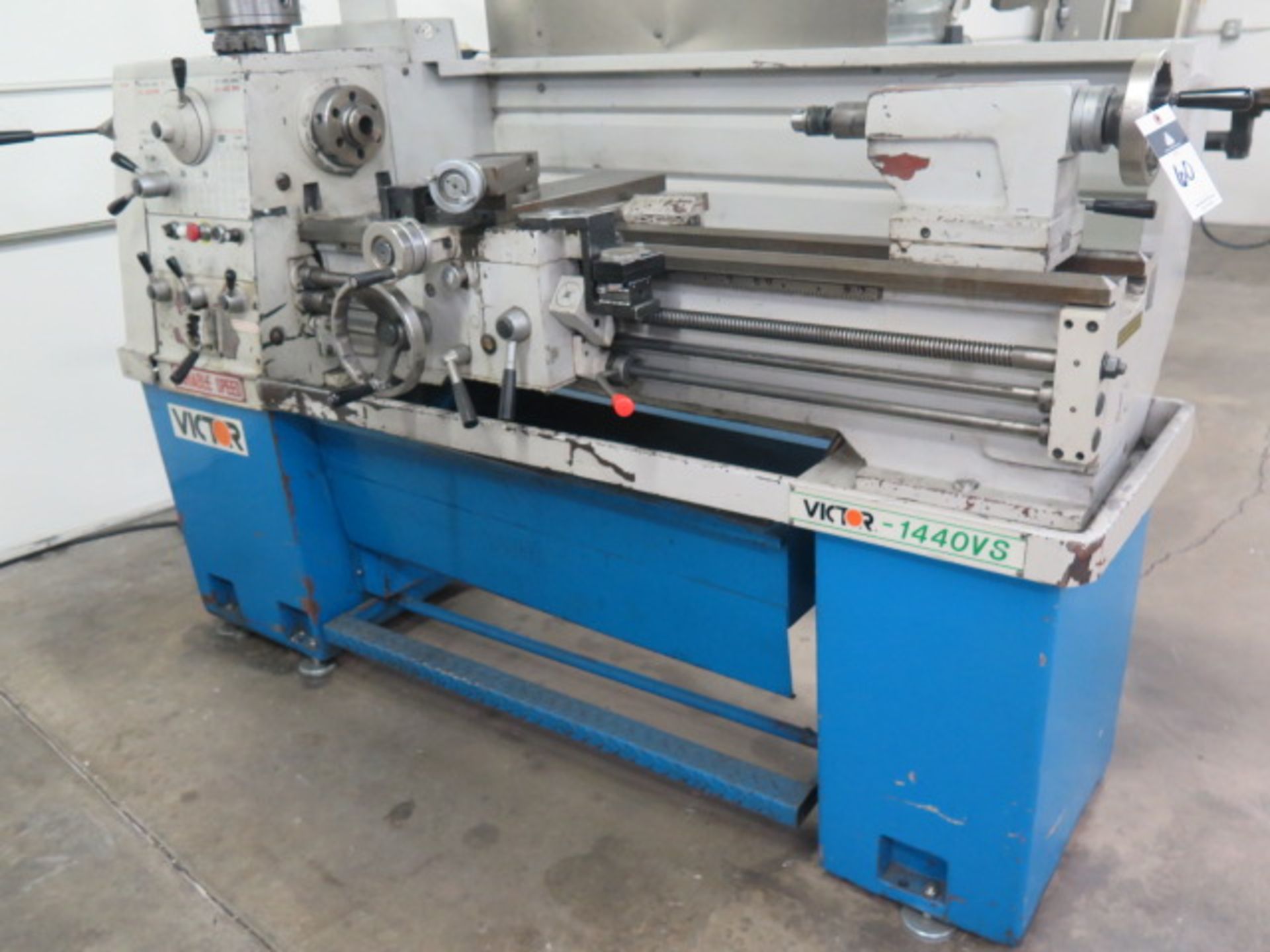 Victor 1440VS 14" x 40" Geared Head Gap Bed Lathe s/n 7758 w/ 20-2500 RPM, Inch/mm Threading, - Image 2 of 10