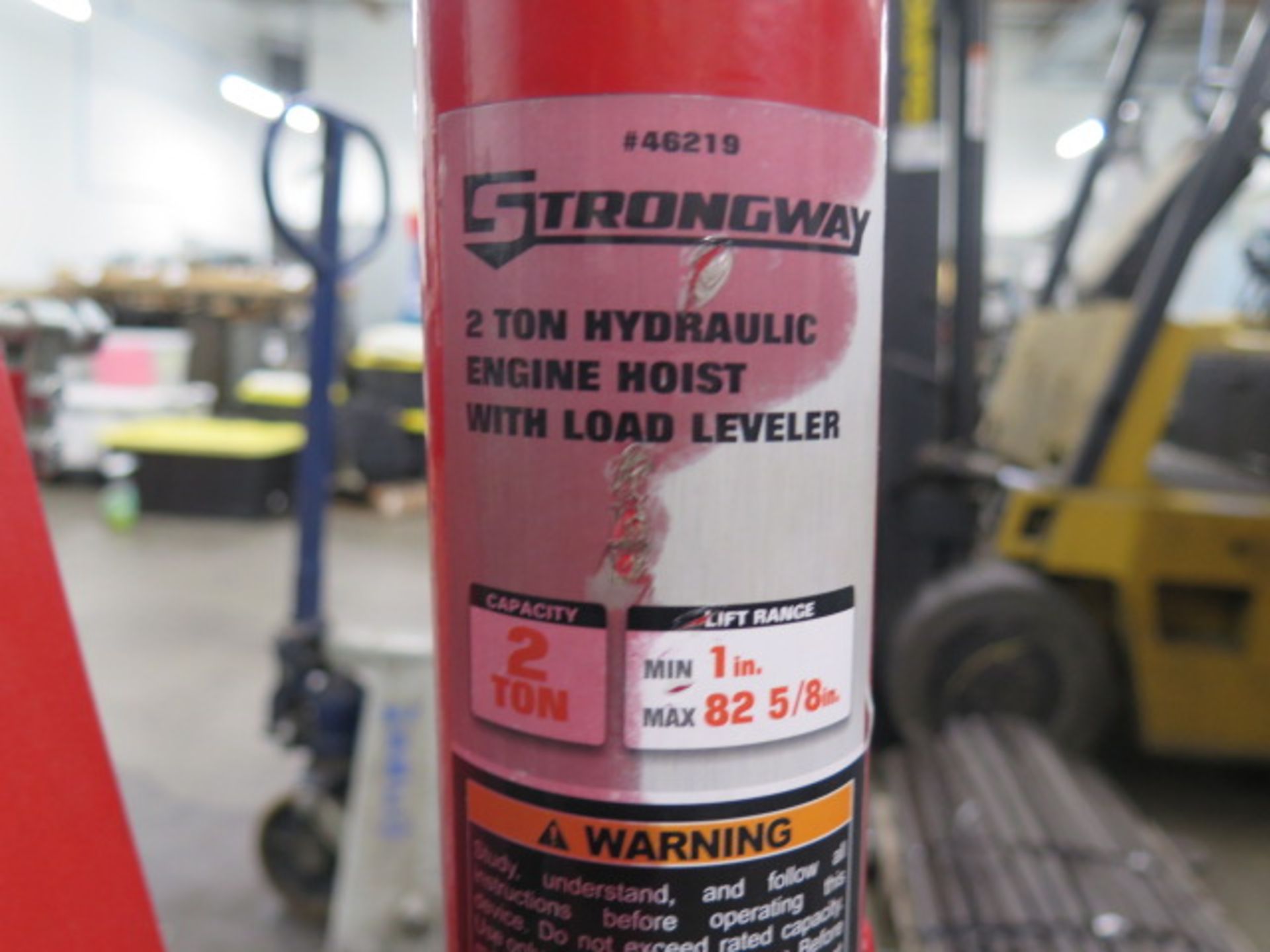 Strongway 2-Ton Hydraulic Engine Hoist - Image 4 of 4