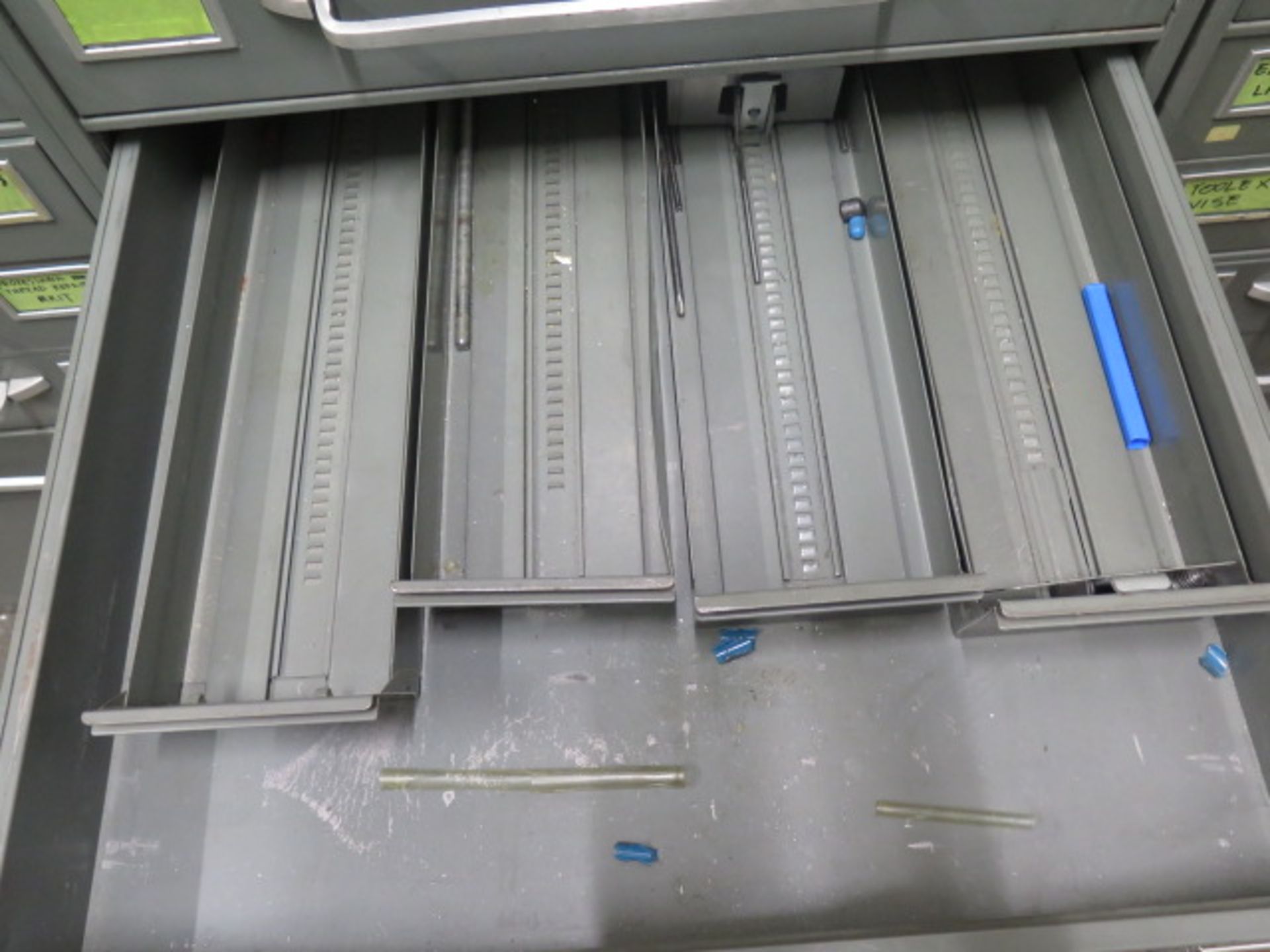 8 Drawer Tooling Cabinet w/ Misc Tooling - Image 4 of 5