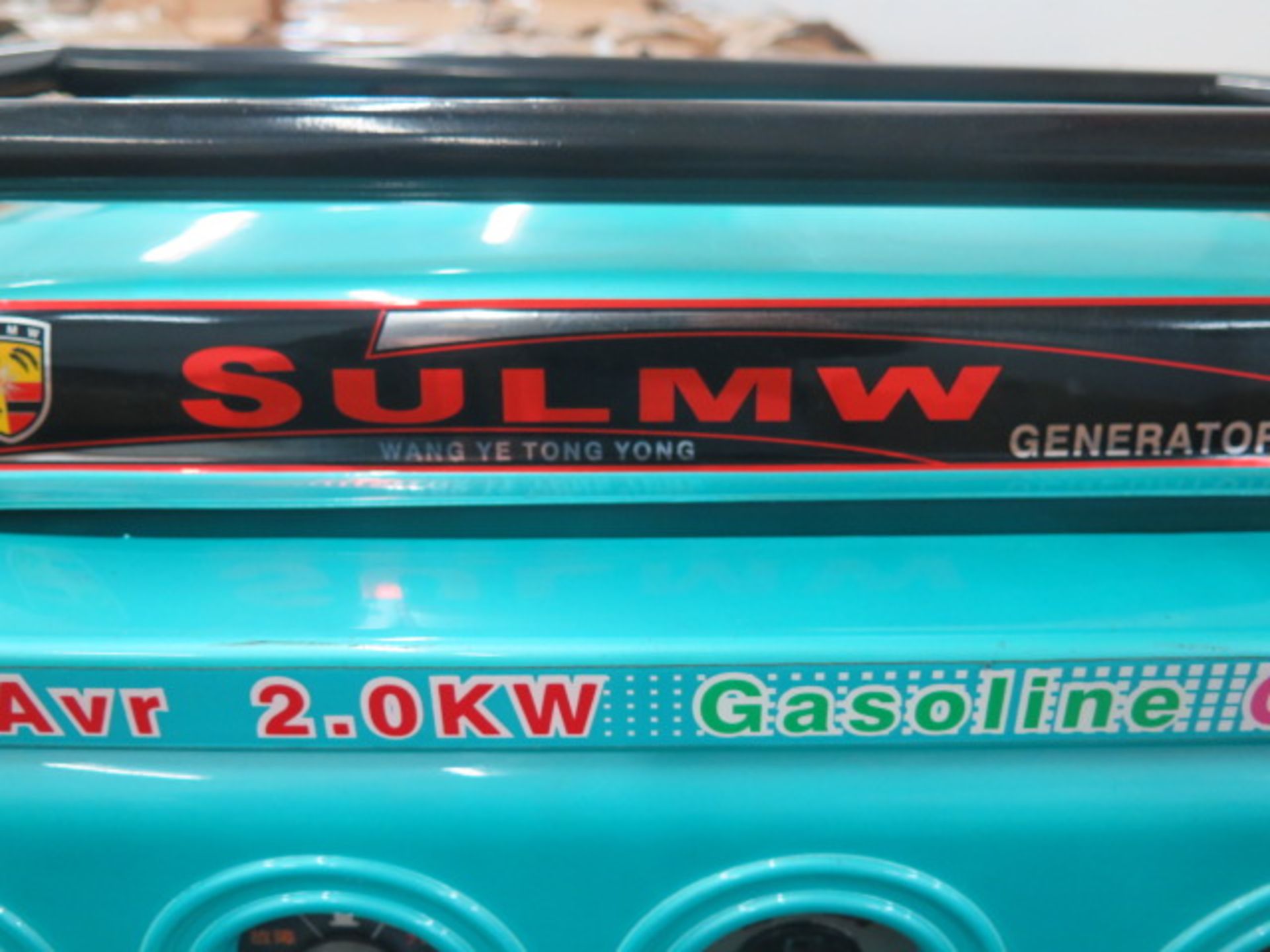 SULMW Modern AVR 2000 Watt Gas Powered Generator - Image 2 of 4