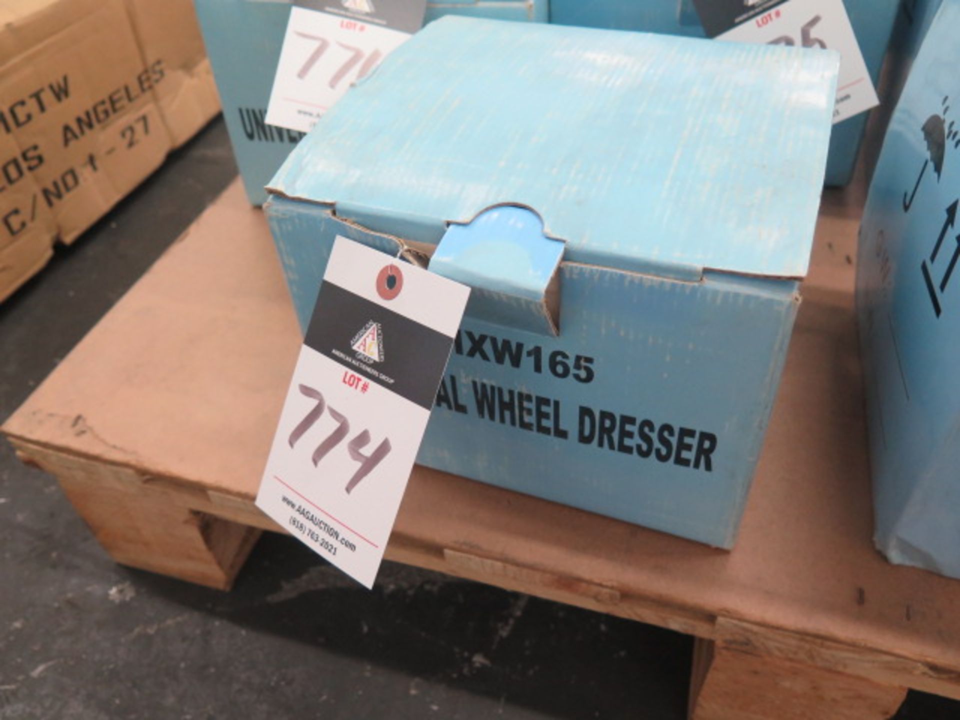 Universal Grinding Wheel Dresser