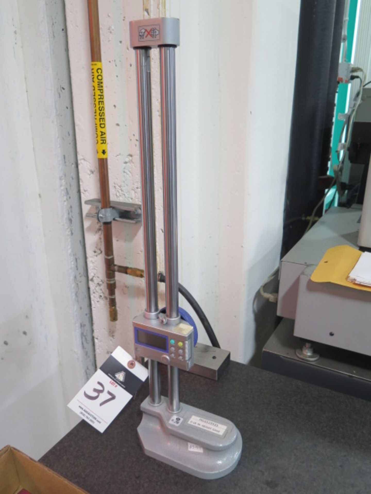 Mitutoyo 18" Digital Height Gage