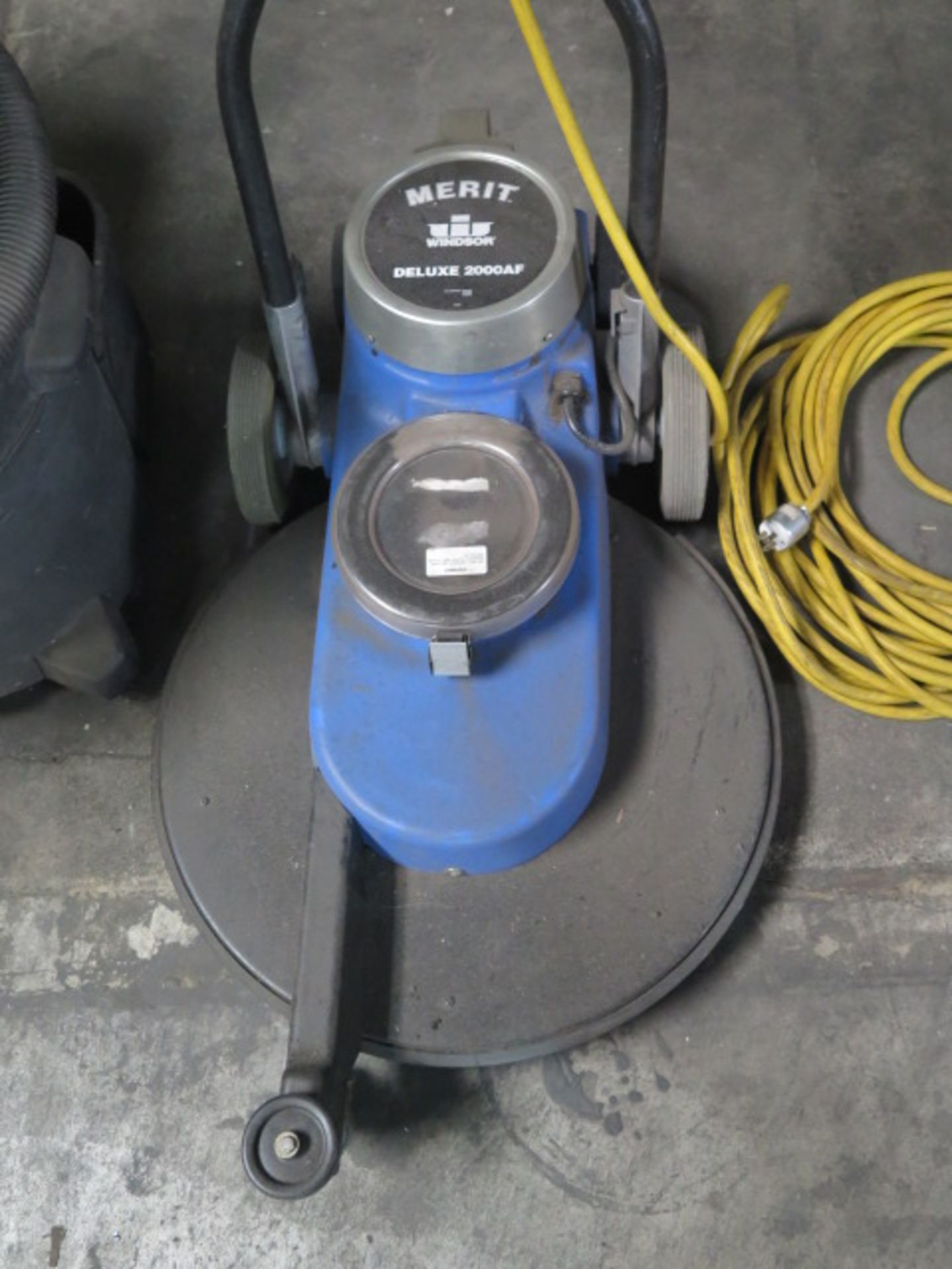 Windsor Merit "Deluxe 2000 AF" Floor Polisher w/ Acces - Image 2 of 5