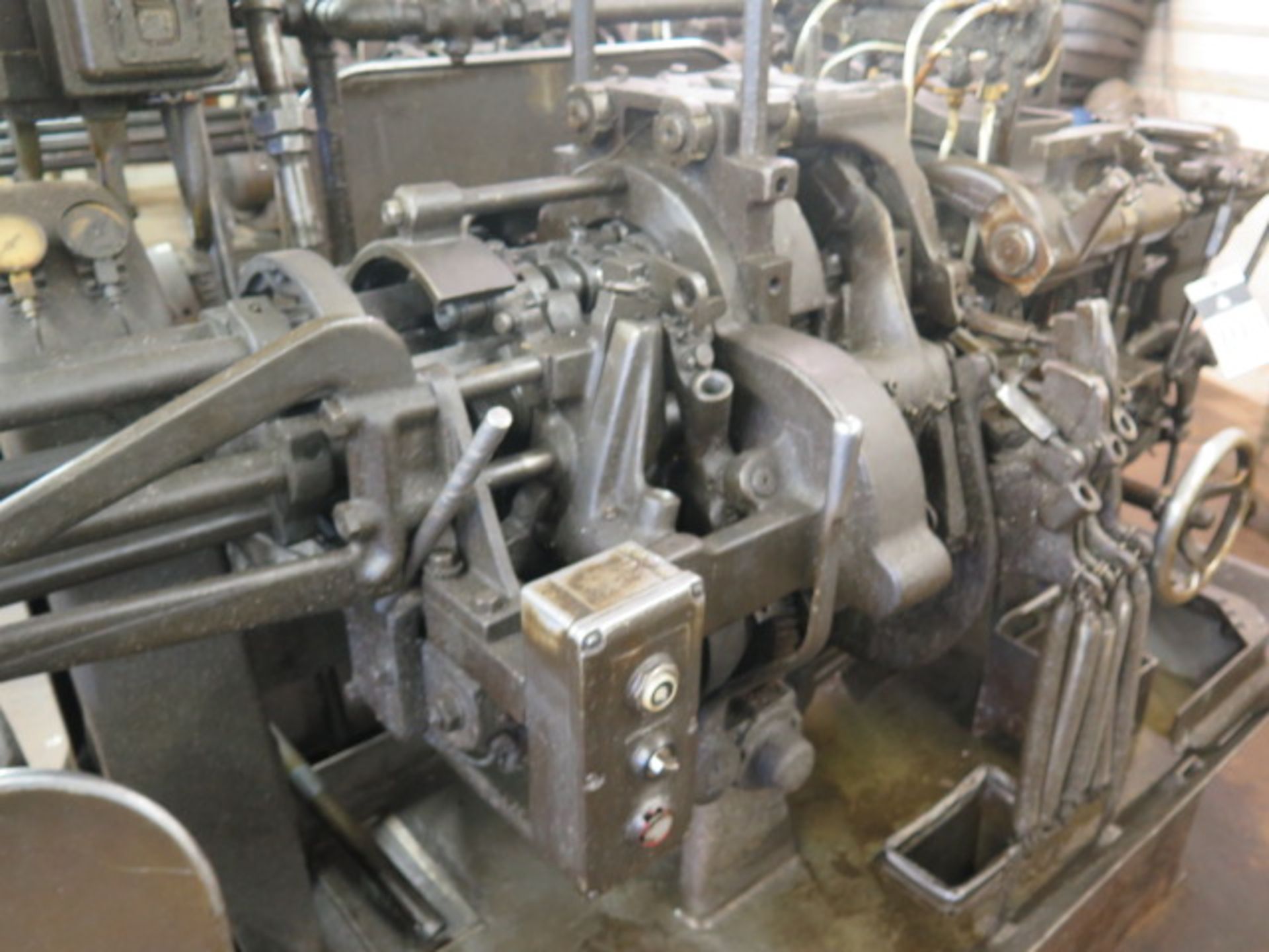 Davenport mdl. B 5-Spindle Automatic Screw Machine s/n 5418 w/ 4-Cross Slides, 5th Attachment Arm, - Image 6 of 9