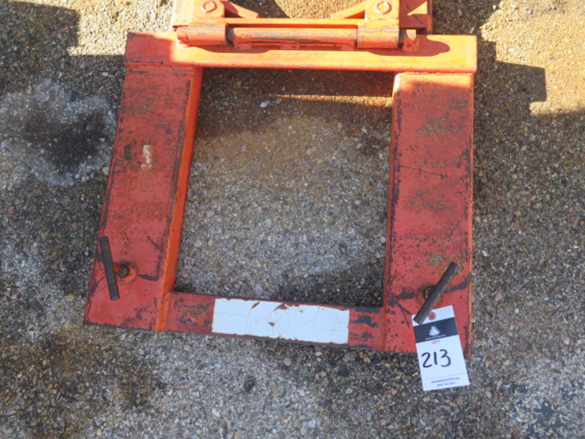 Barrel Grabber Forklift Attachment - Image 3 of 3