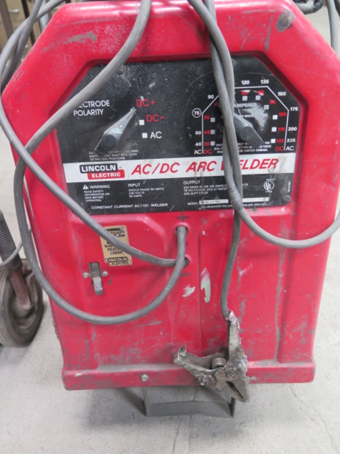 Lincoln 225 Amp AC/DC Arc Welding Power Source - Image 2 of 4