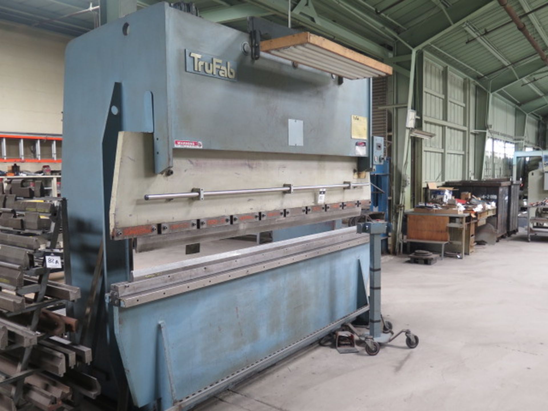 TruFab P110-10 110 Ton x 10’ Hydraulic Press Brake s/n CHPB/8-8337 w/ Manual Back Gauging, 10’ Bed - Image 3 of 9