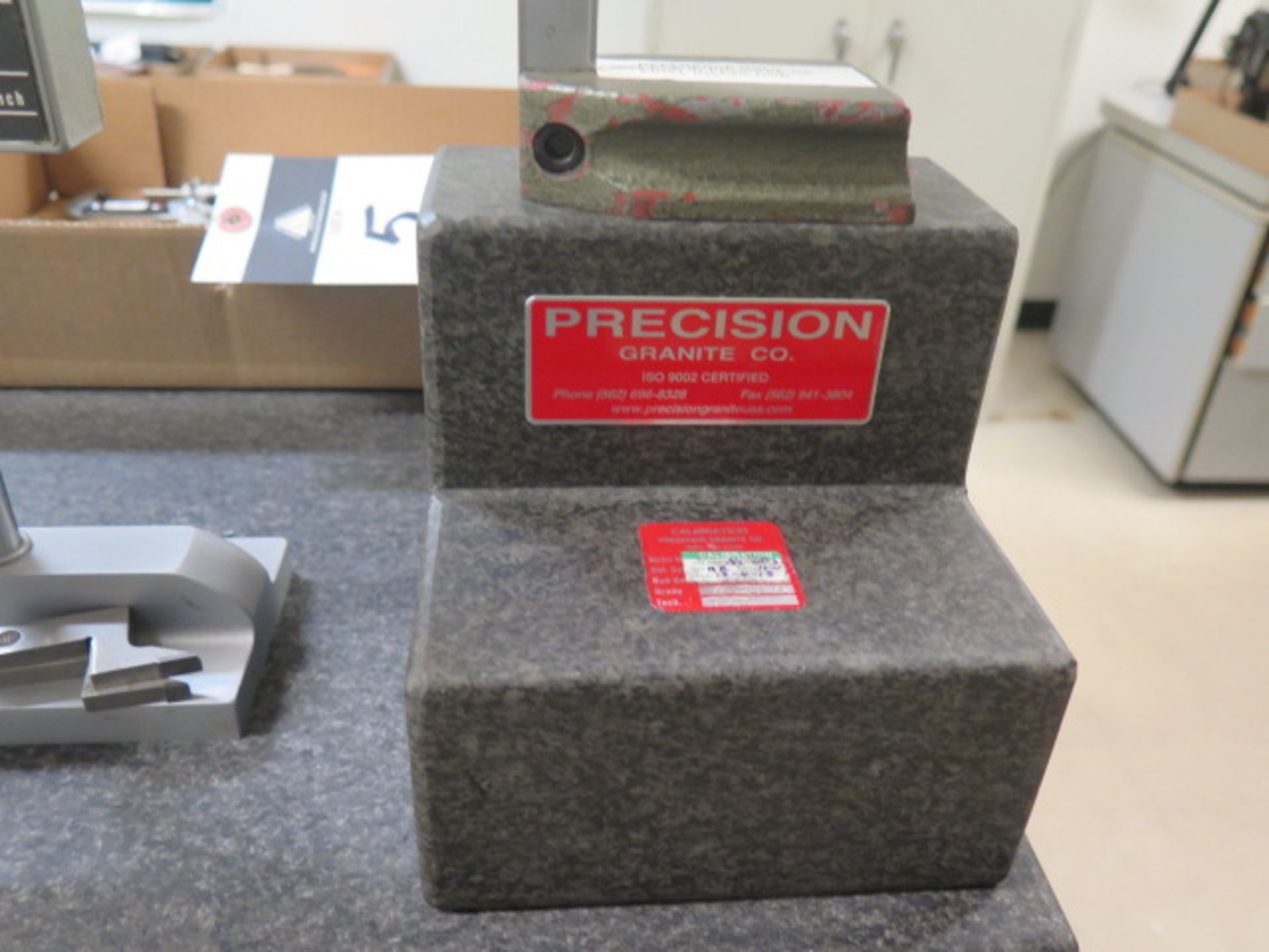 Mitutoyo 10" Vernier Height Gage and Precision 6" x 6" x 6" Granite Step Block - Image 2 of 2