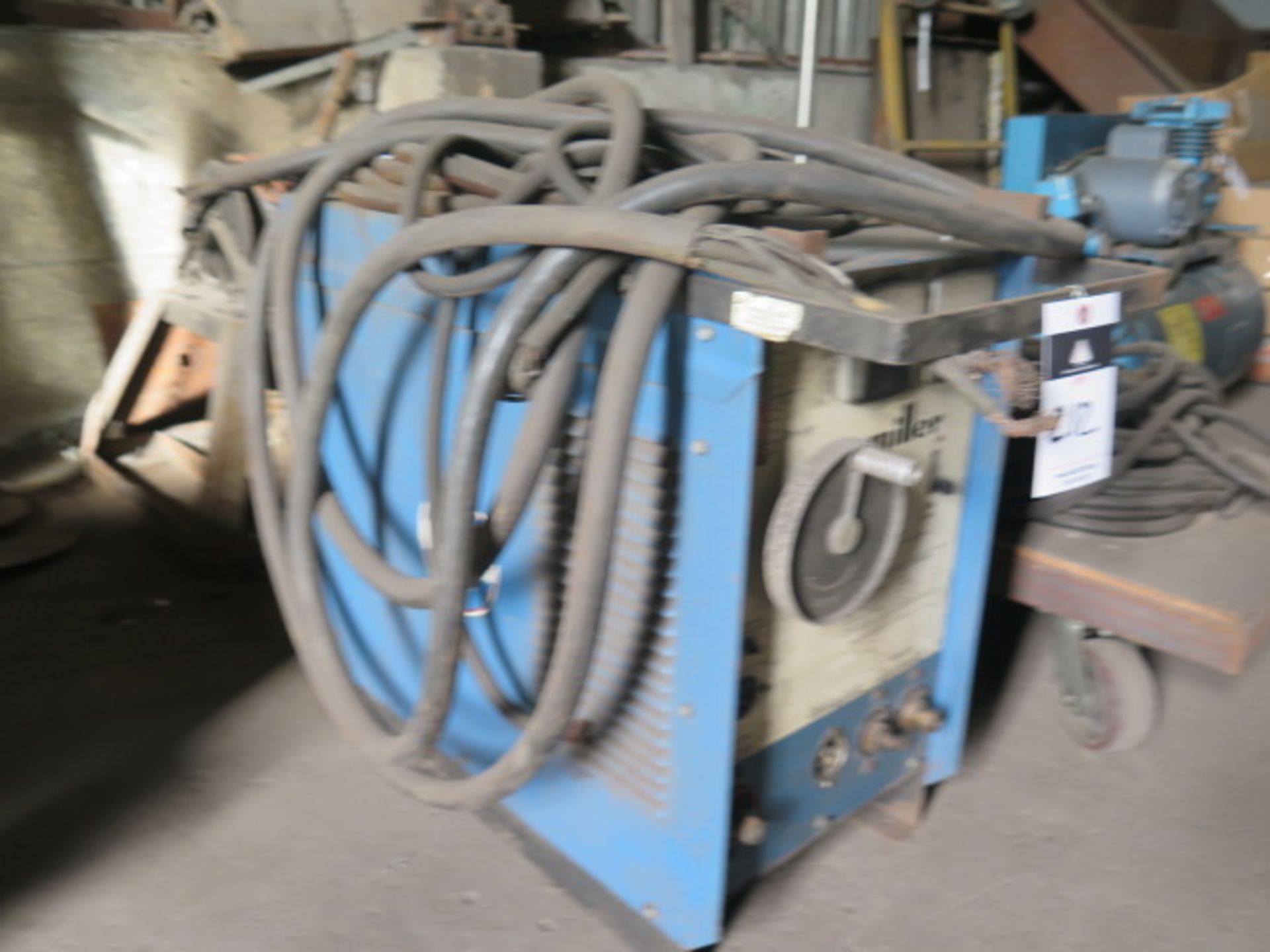 Miller CP-200 CP-DC Arc Welding Power Source - Image 2 of 3